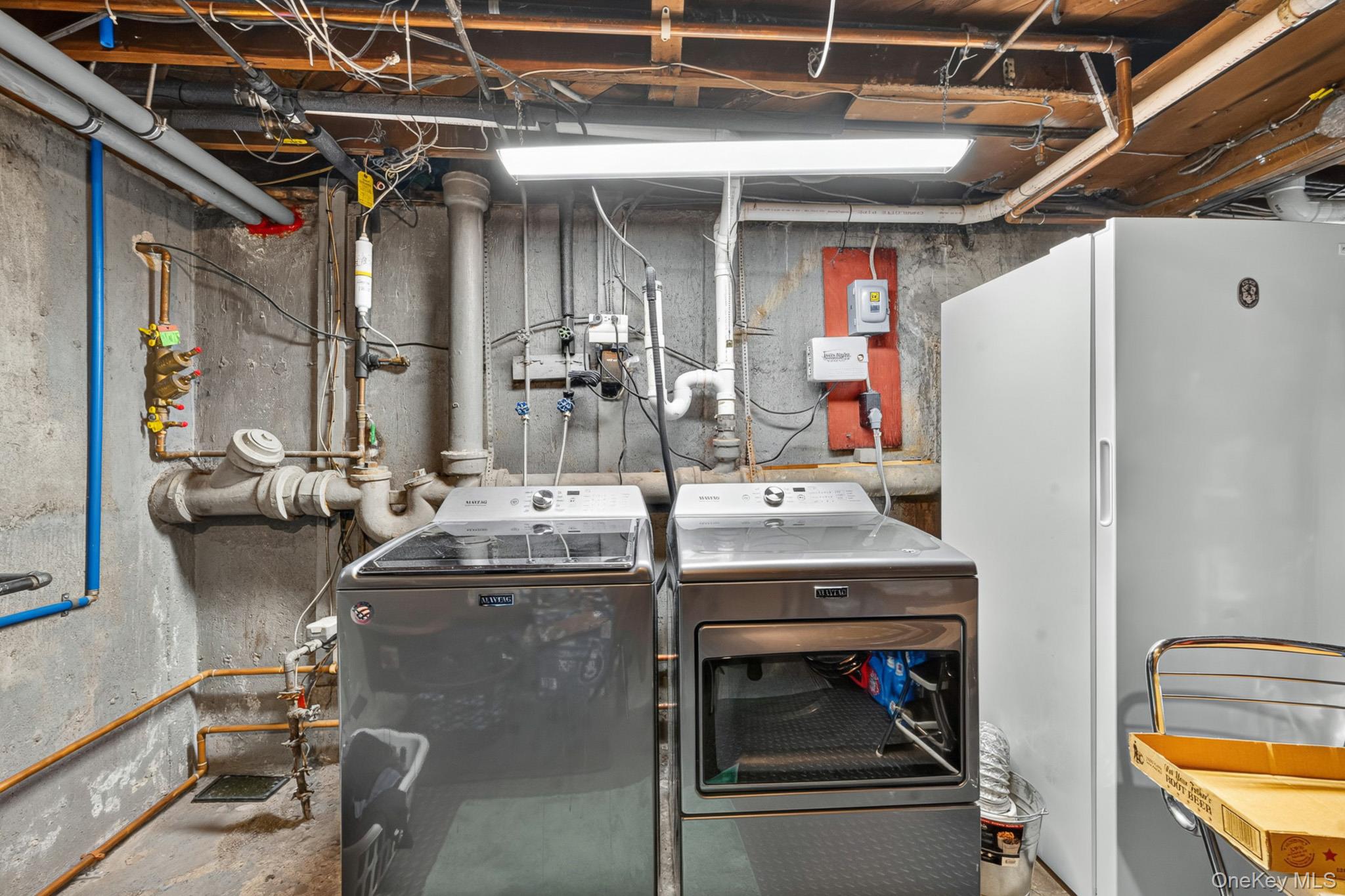 40 Elm Avenue Property Photo 39