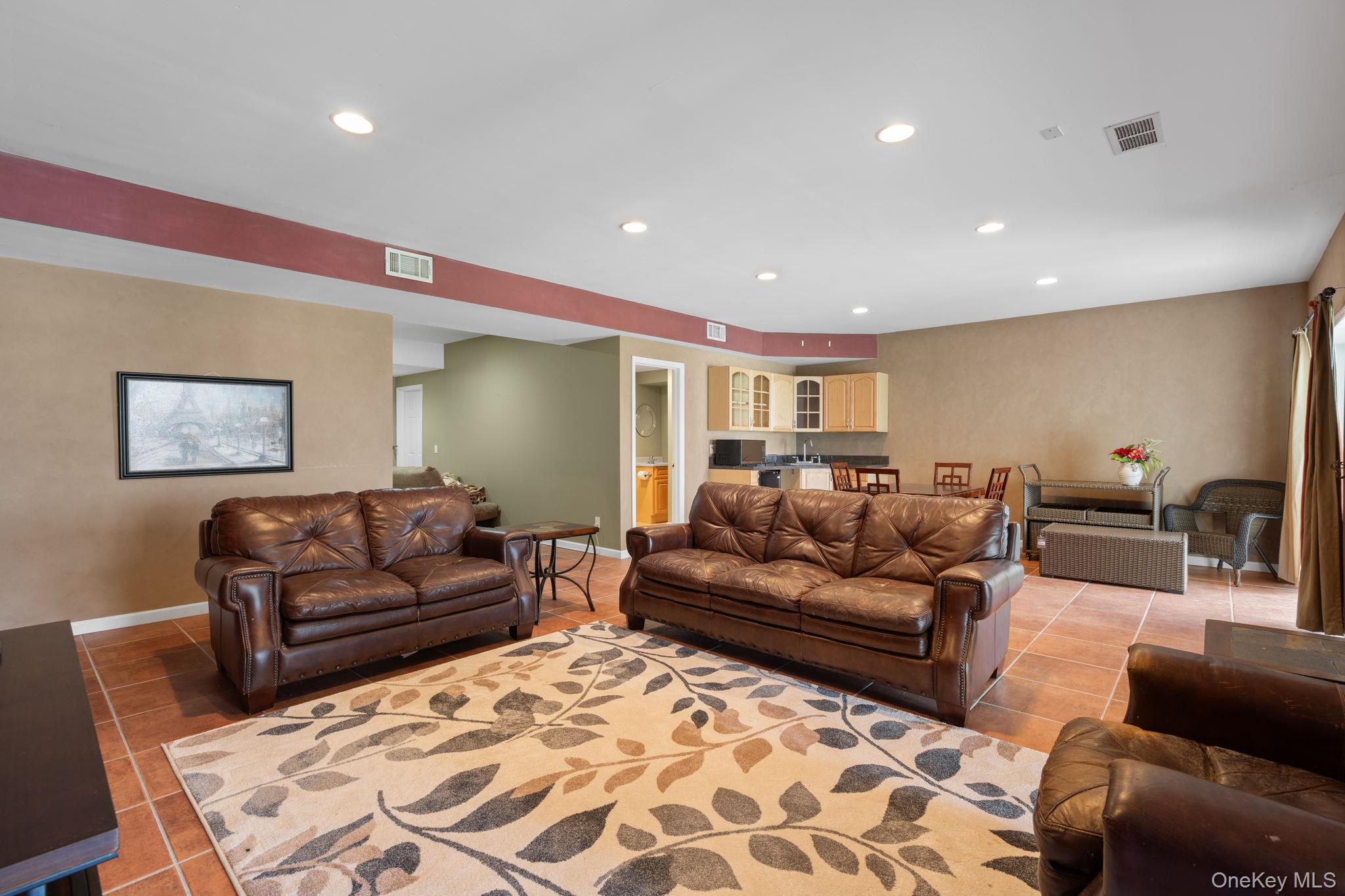 1 Pinehurst Circle Property Photo 22