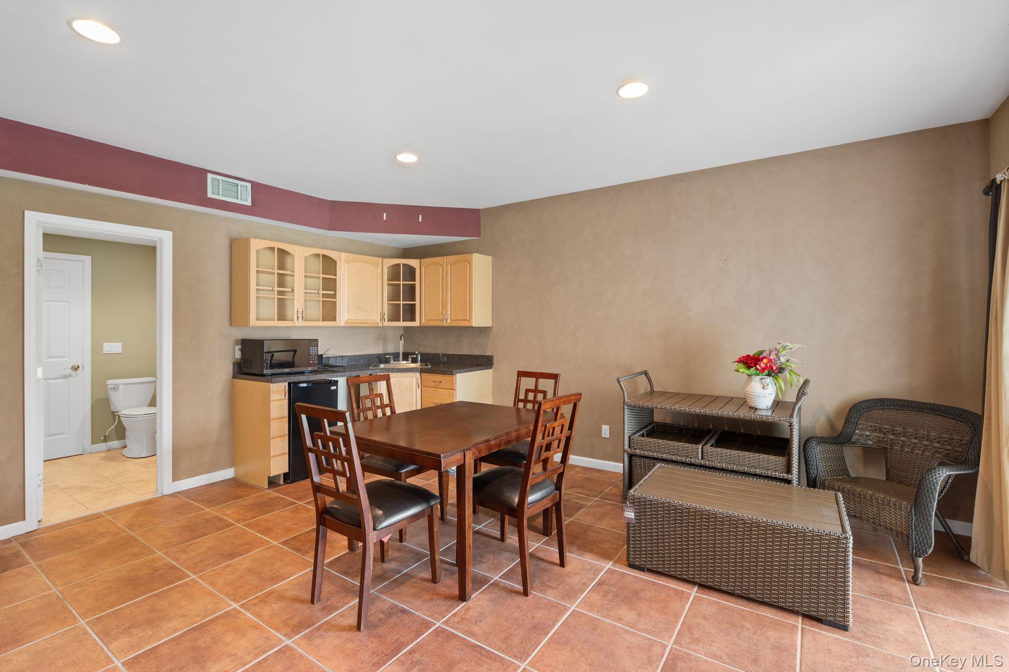 1 Pinehurst Circle Property Photo 23