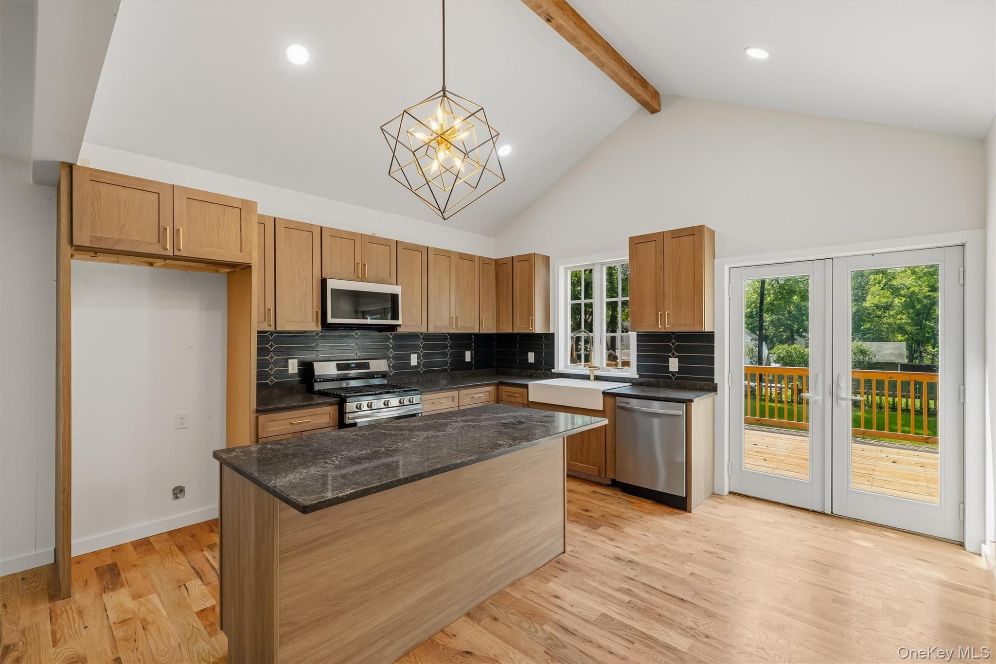 45 Main Street Property Photo 10