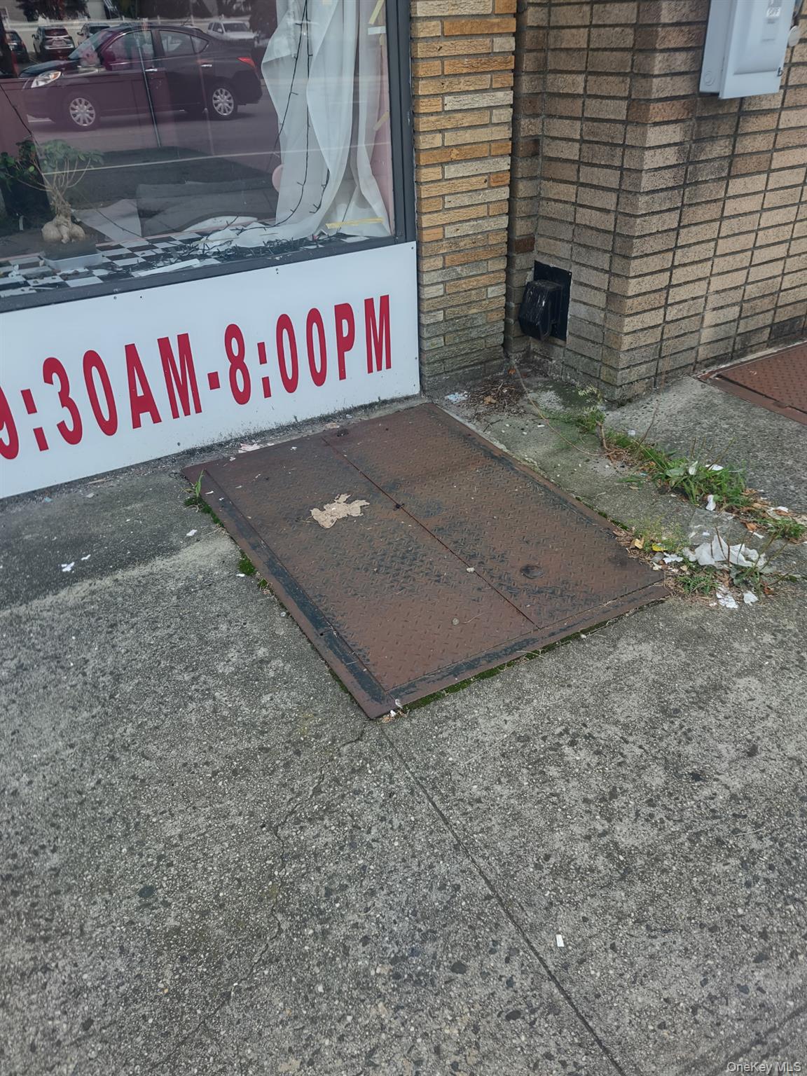 709 Hempstead Turnpike 707 Property Photo 3