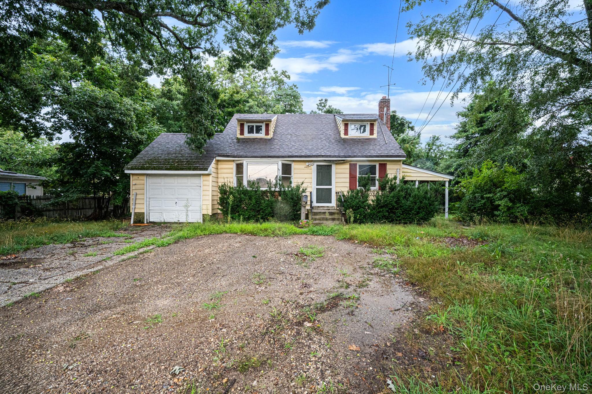 440 Clayton Street Property Photo 1