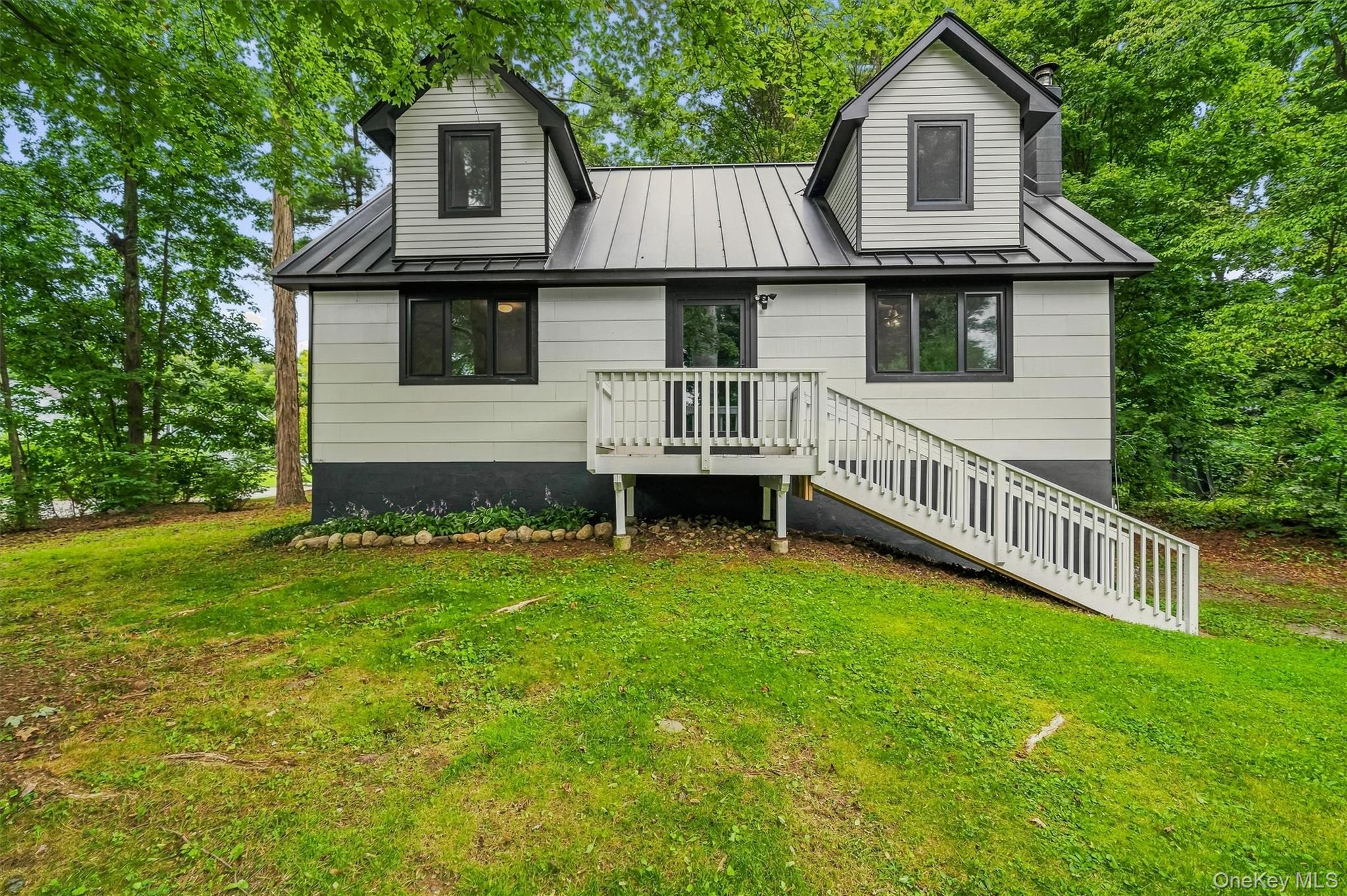 44 David Lane Property Photo 2