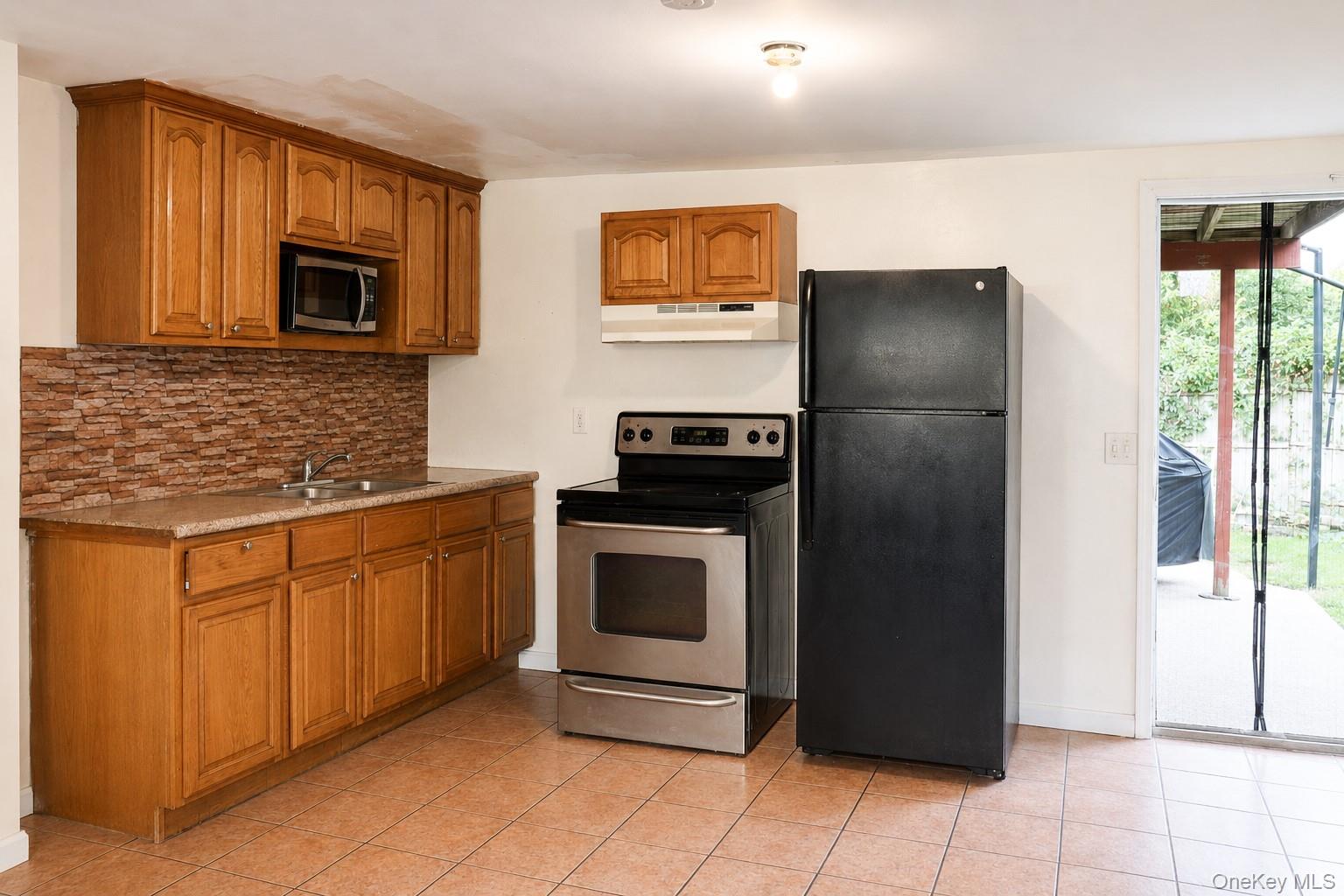 37 Island Avenue Property Photo 14