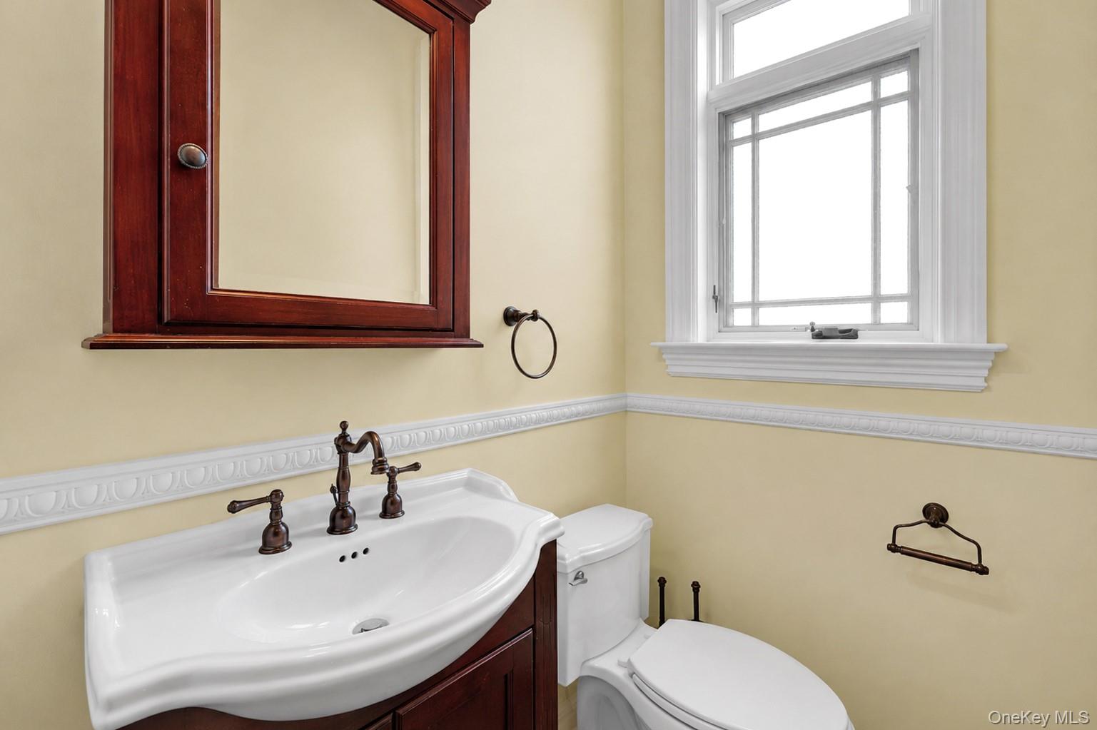 158-41 91st Street Property Photo 11