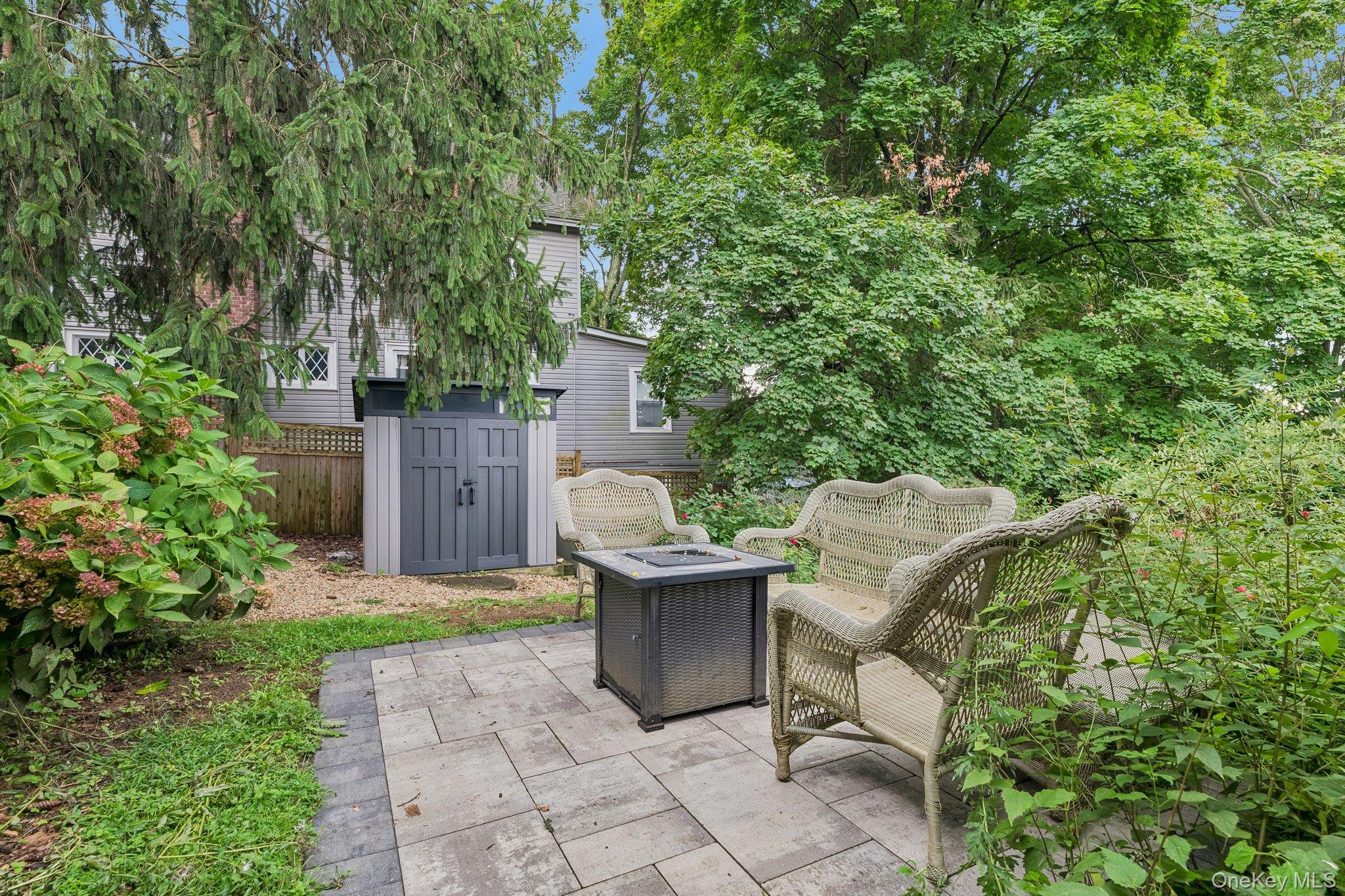 4 Beach Avenue Property Photo 21