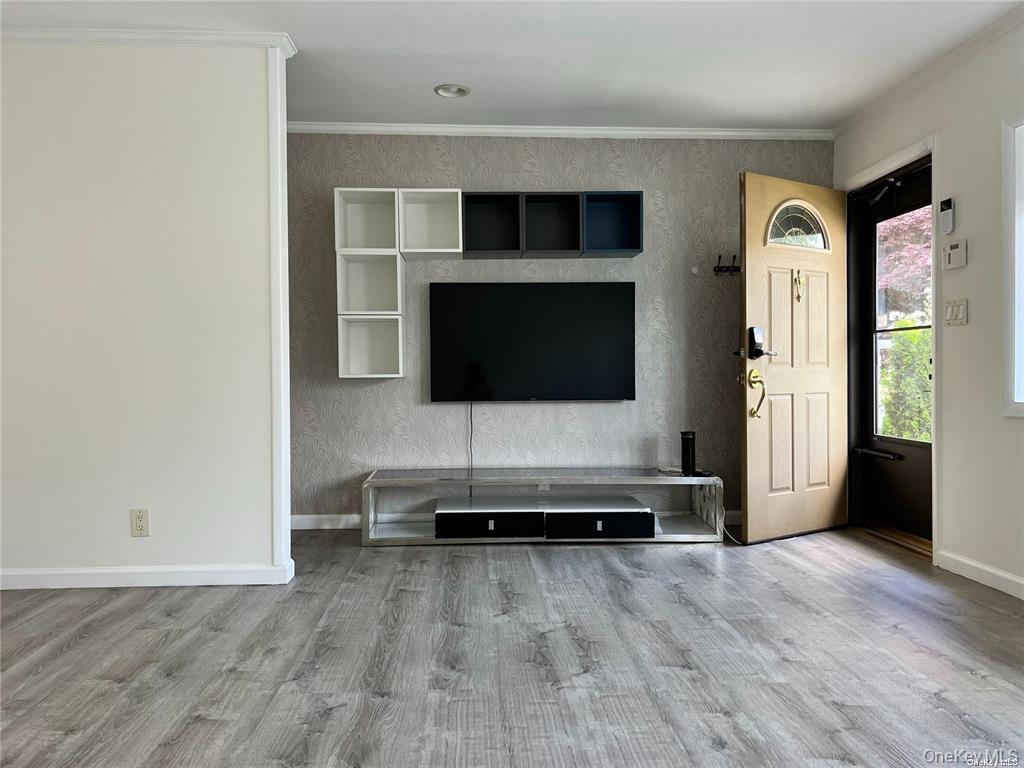 14 Hicks Avenue Property Photo 3