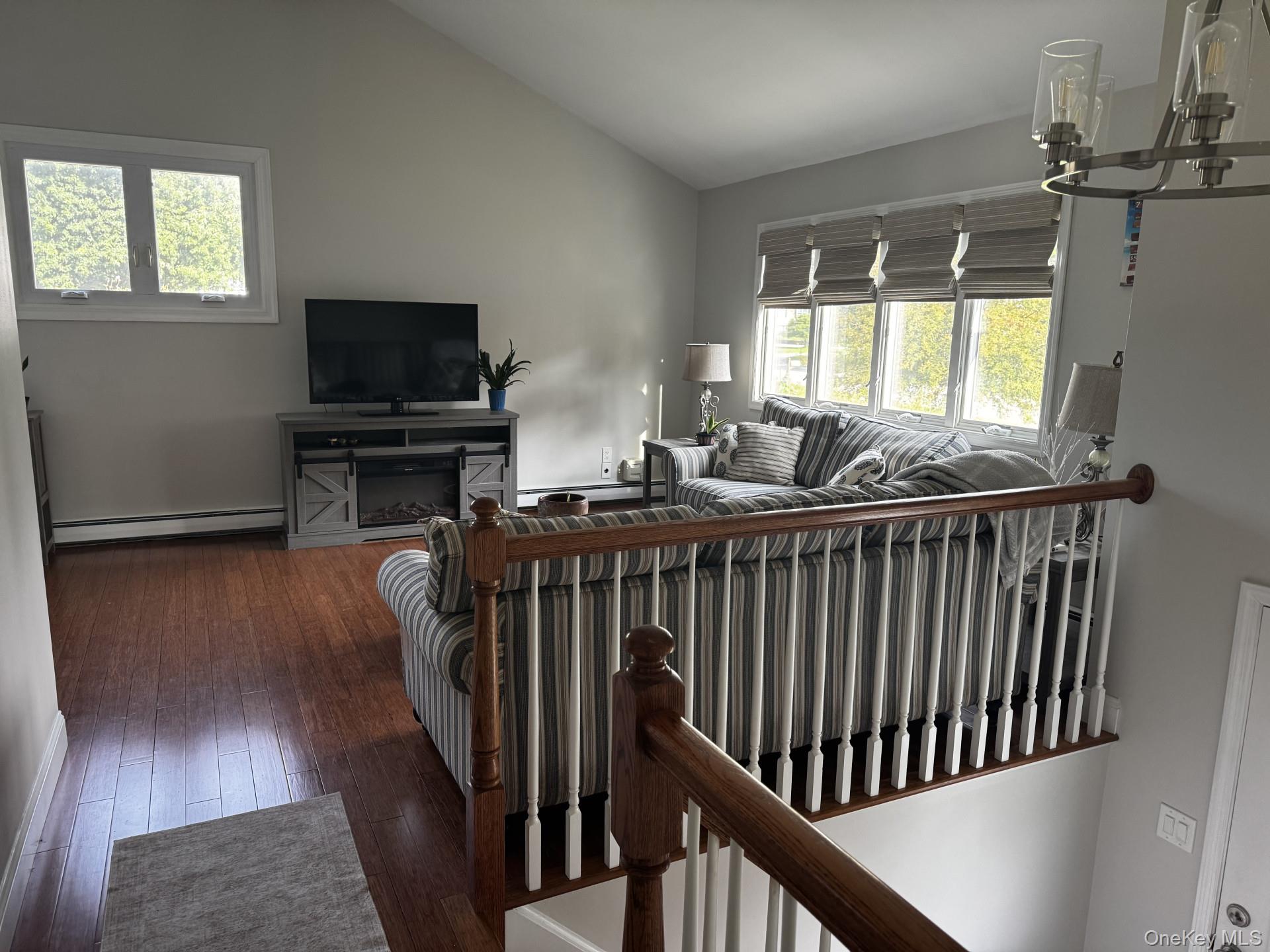 6 Russett Lane Property Photo 15
