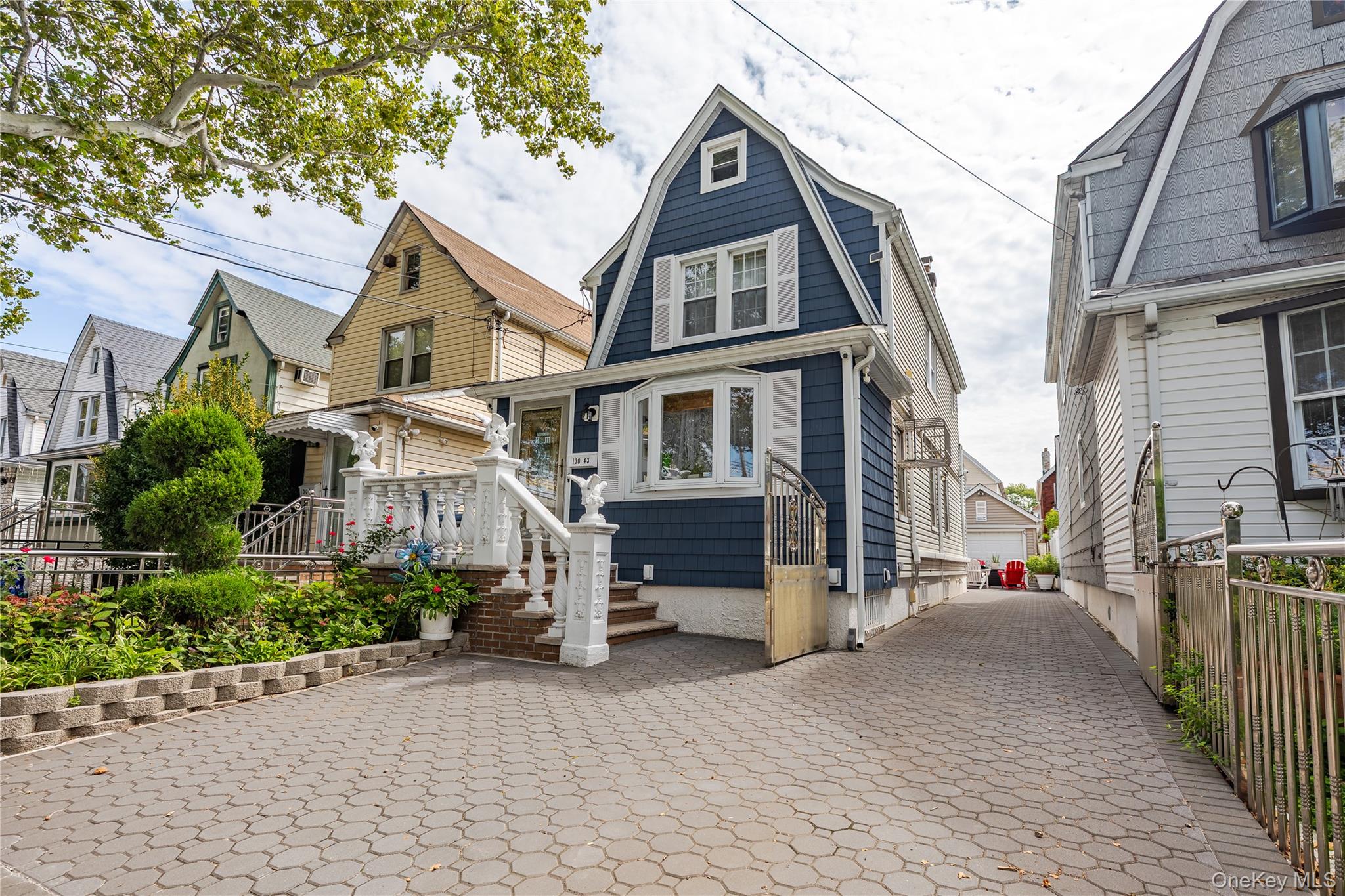 13043 Lefferts Boulevard Property Photo 2