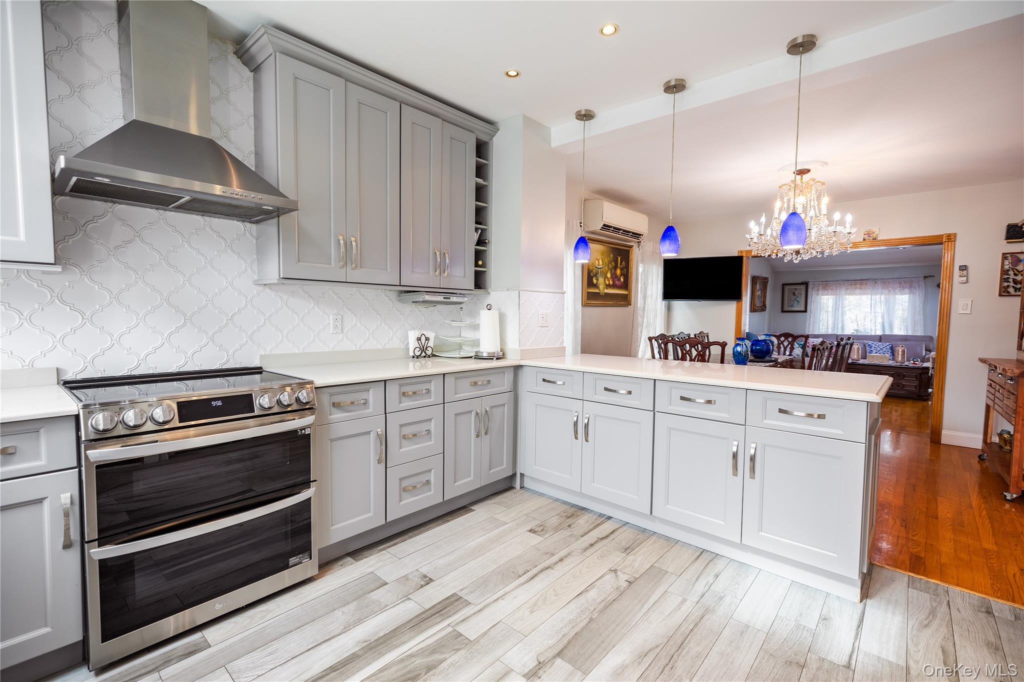 13043 Lefferts Boulevard Property Photo 8