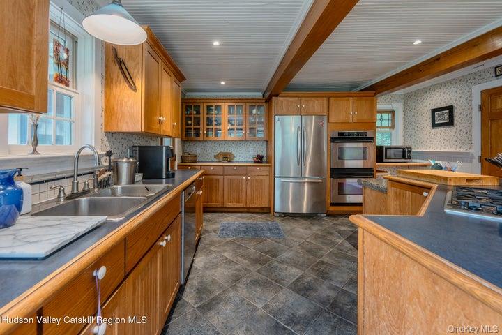 583 Swartekill Road Property Photo 10