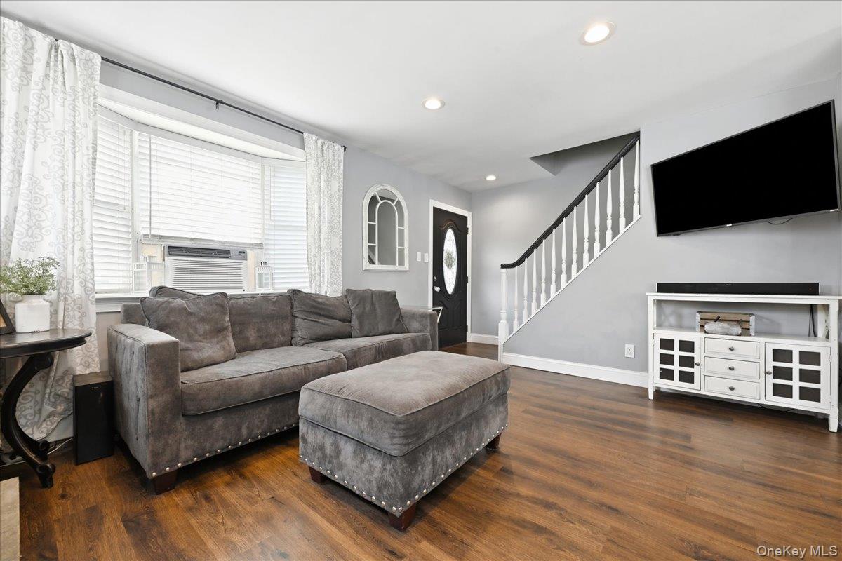 626 Central Avenue Property Photo 6