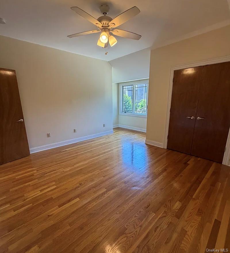 5 Candlewood Court Property Photo 3