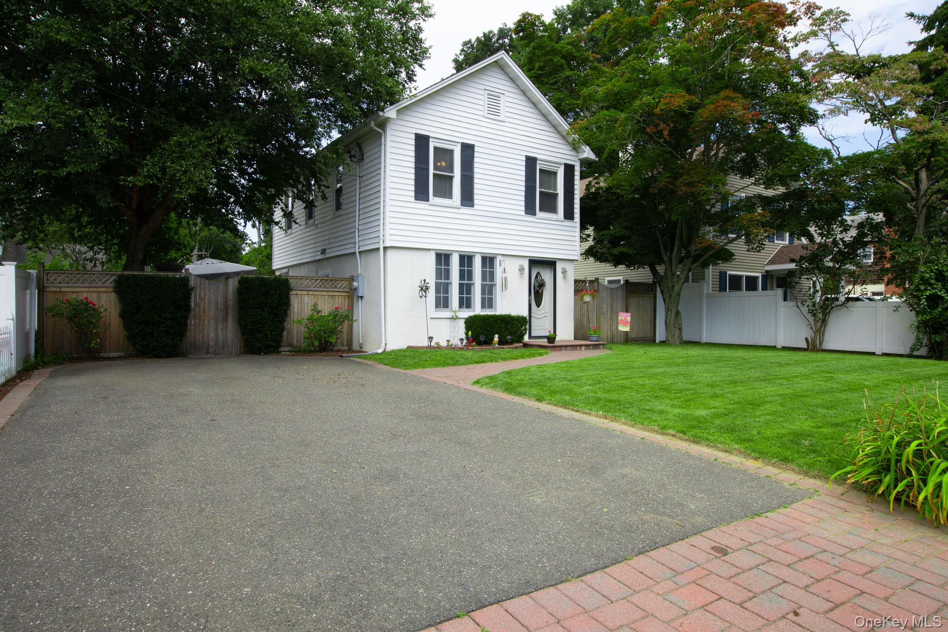 314 6th Avenue Property Photo 4