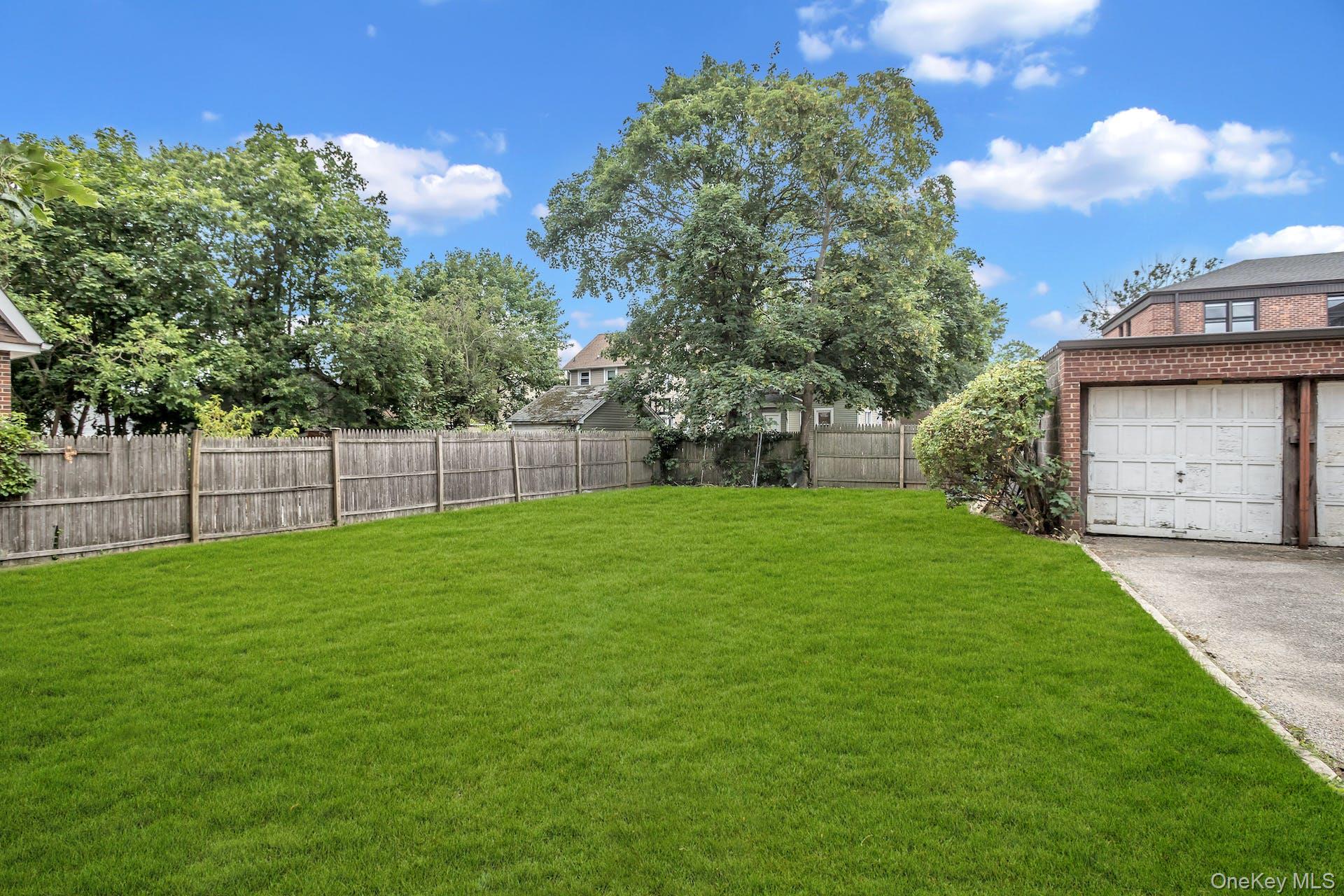 6 Brown Avenue A Property Photo 17