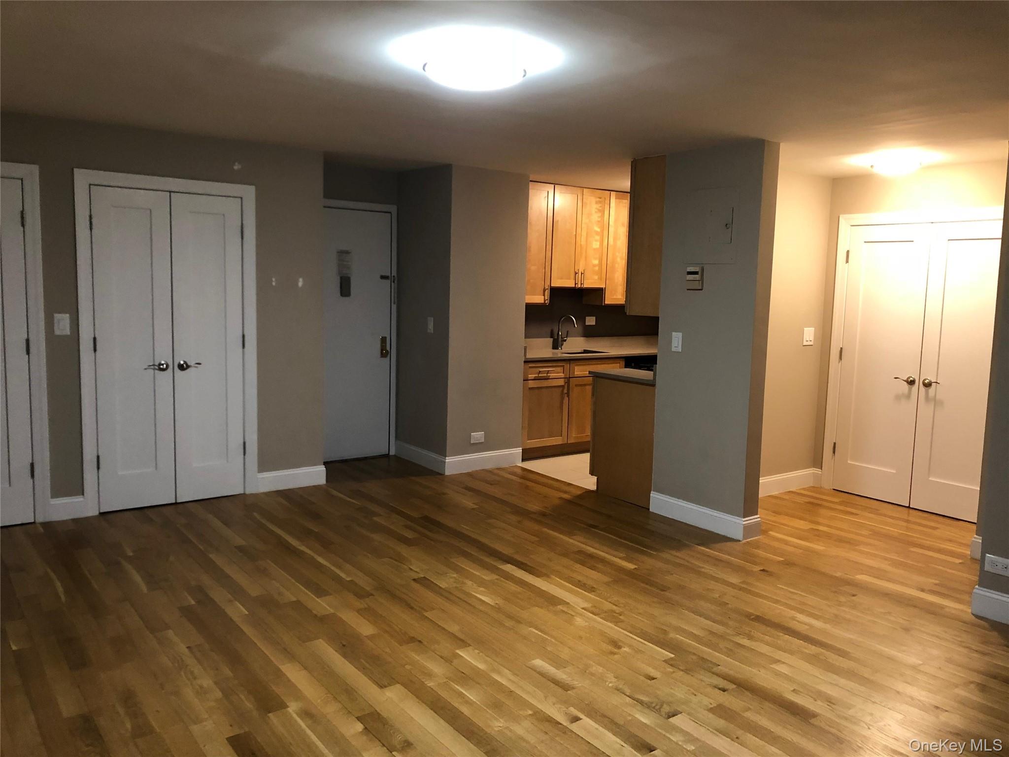 123-33 83rd Avenue 2403 Property Photo 8