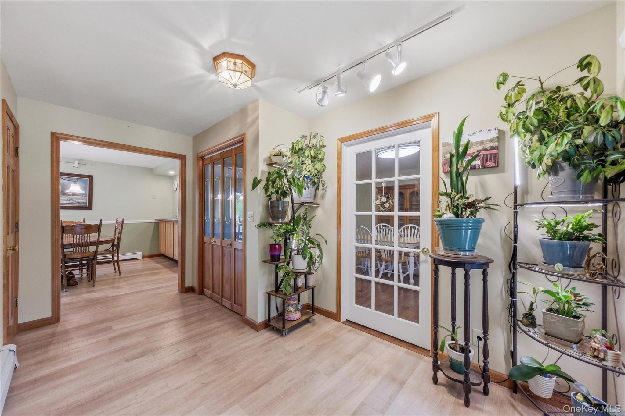 6725 - 6727 Route 82 6725 Property Photo 9