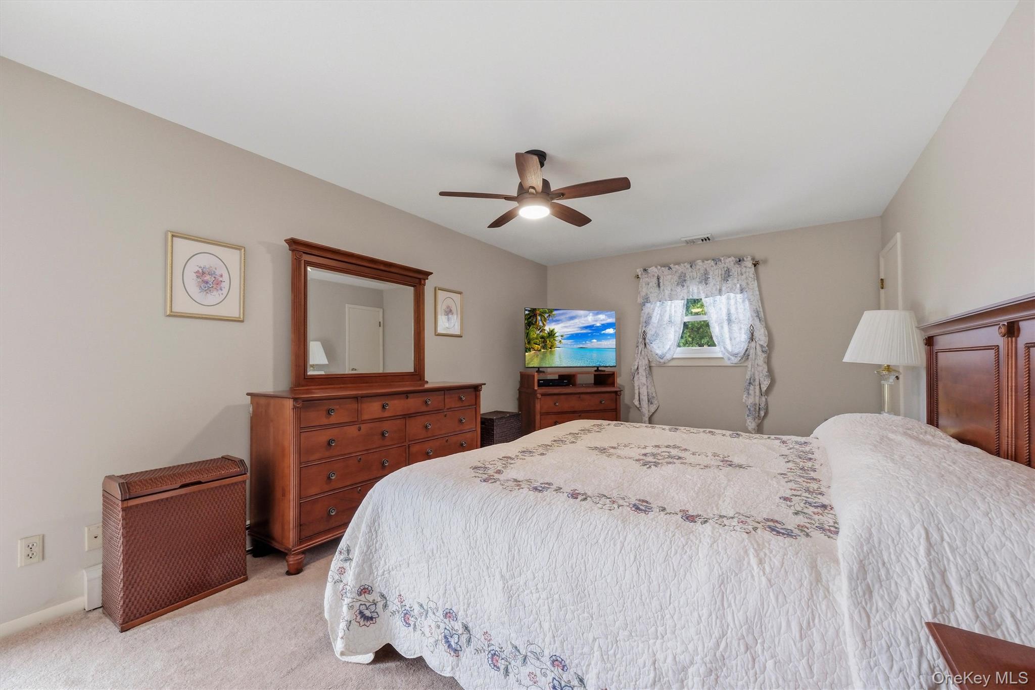6725 - 6727 Route 82 6725 Property Photo 25