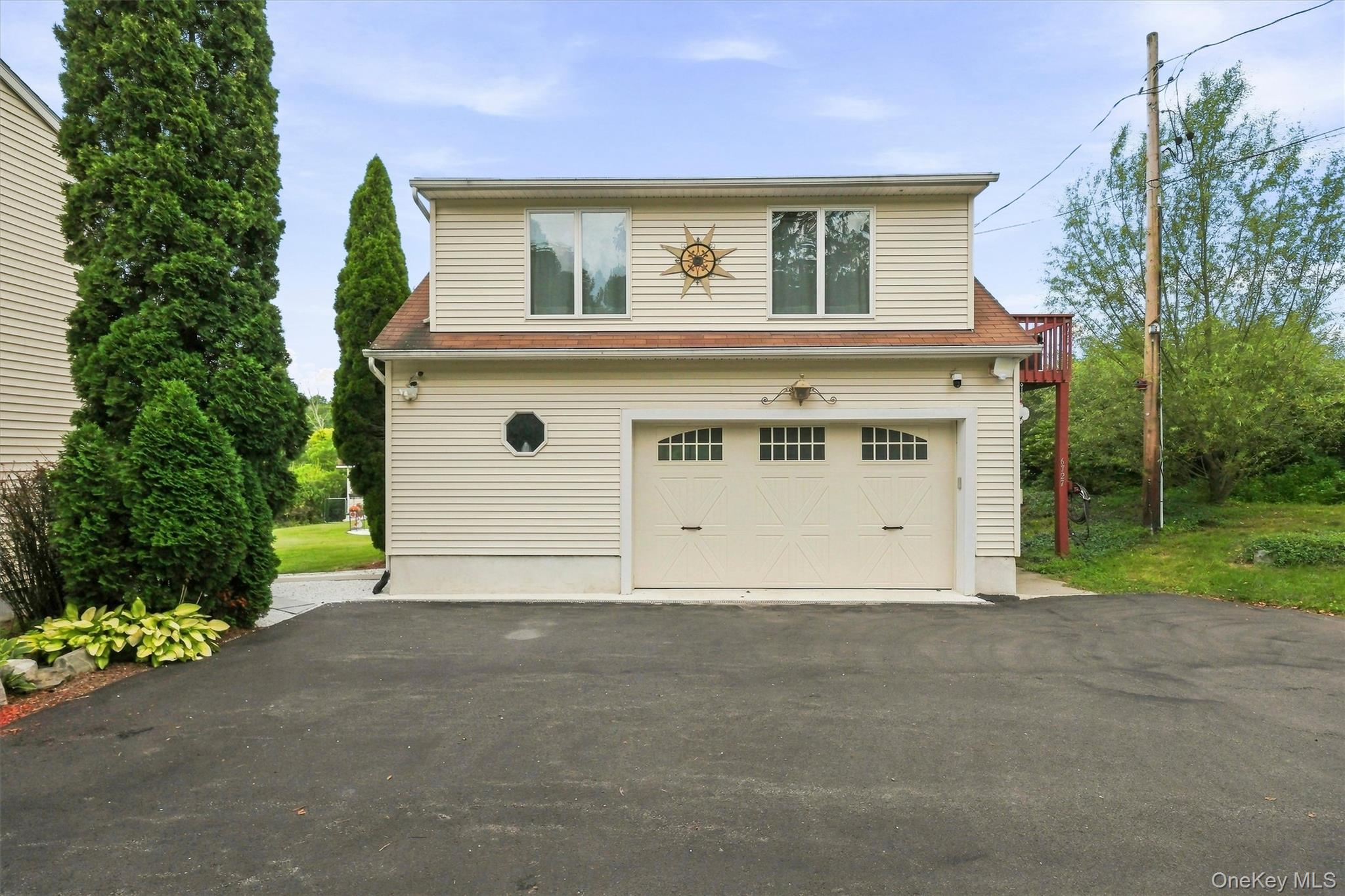 6725 - 6727 Route 82 6725 Property Photo 40