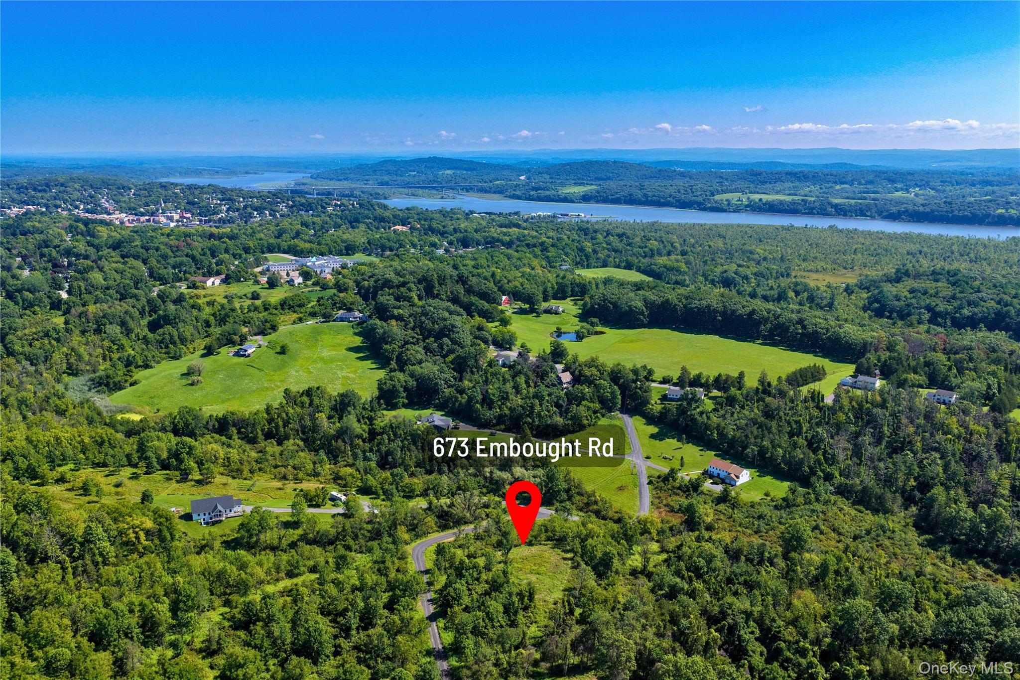 673 Embought Road Property Photo 2