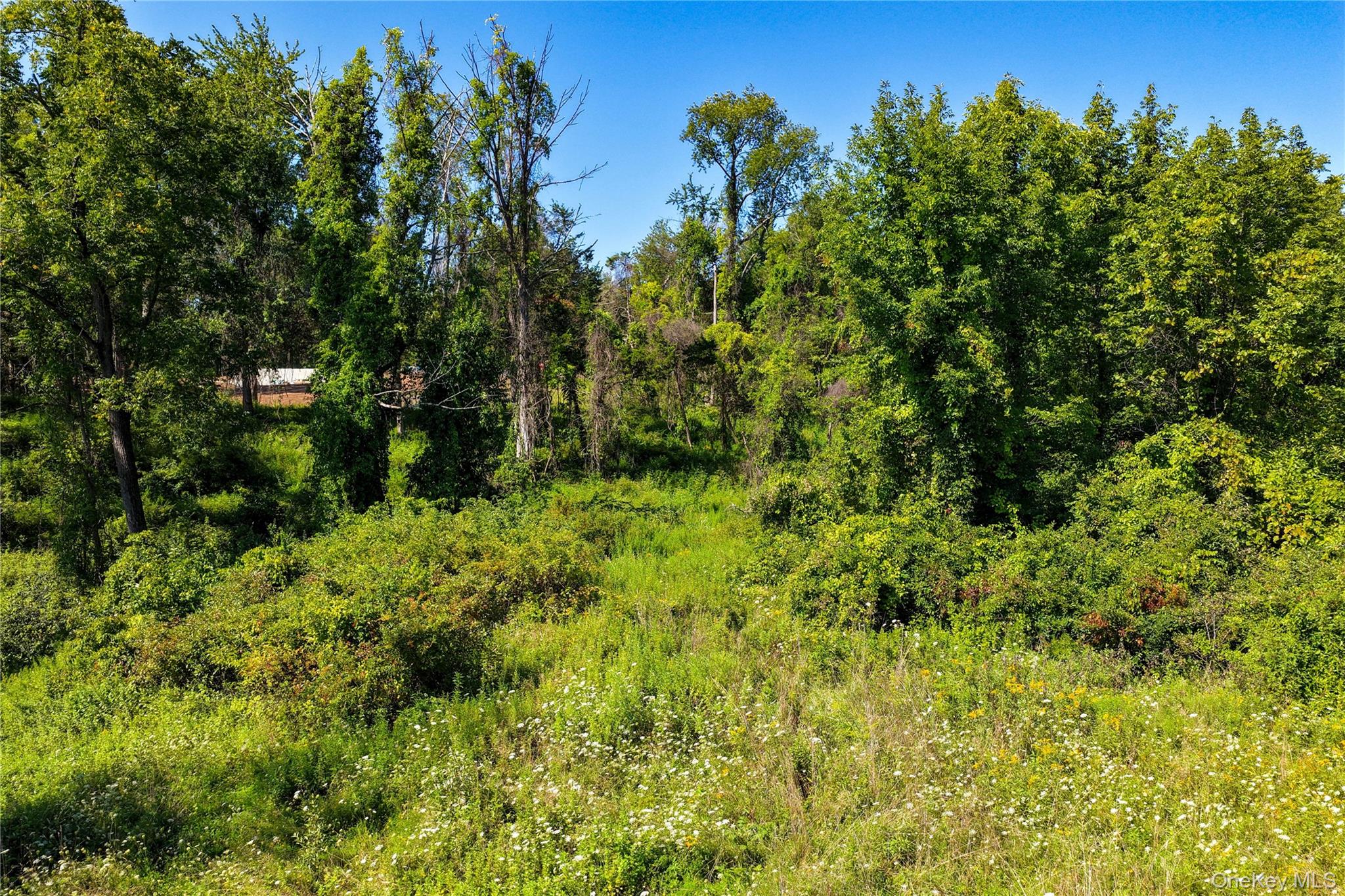 673 Embought Road Property Photo 9
