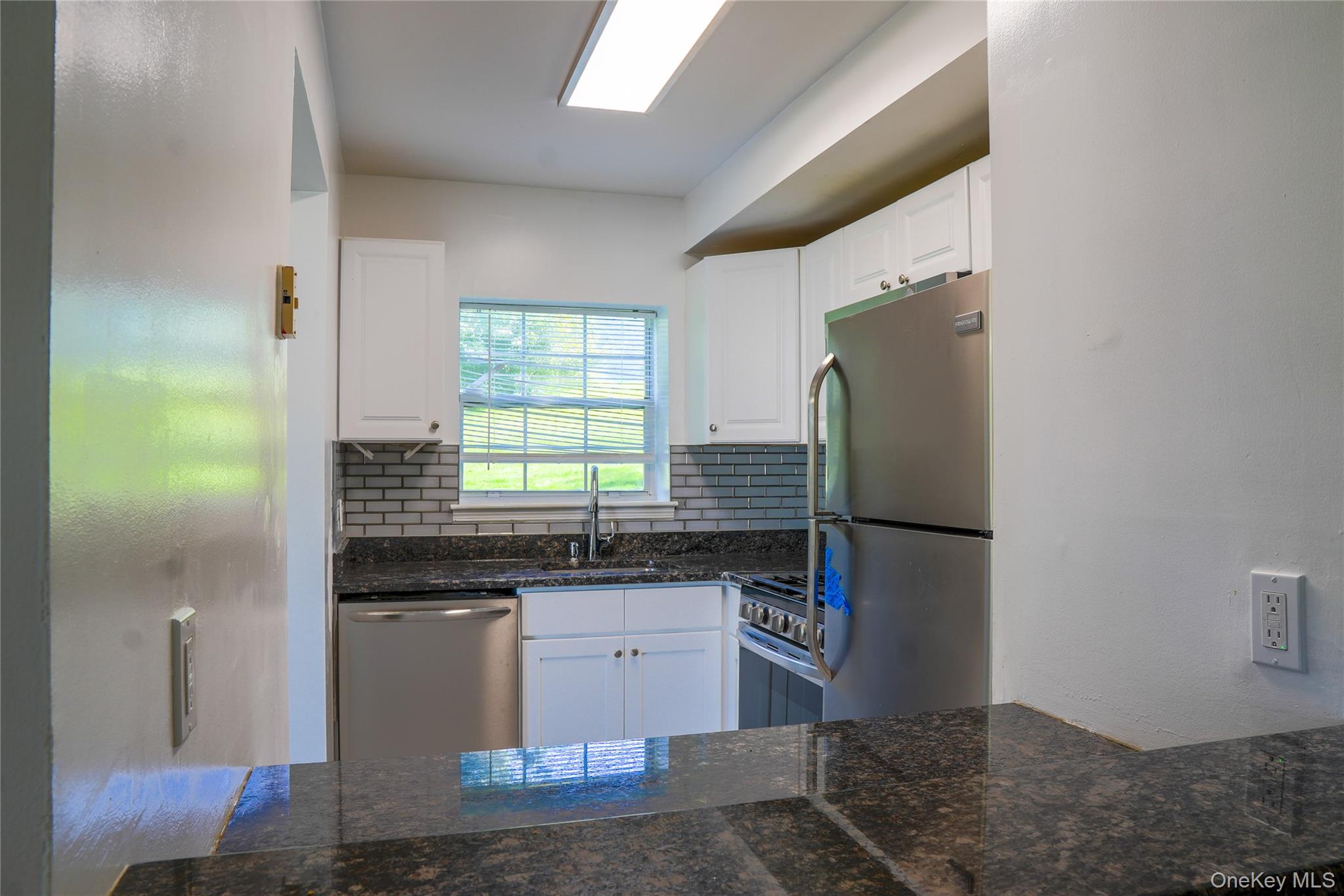 5 Lexington Hill 1 Property Photo 4