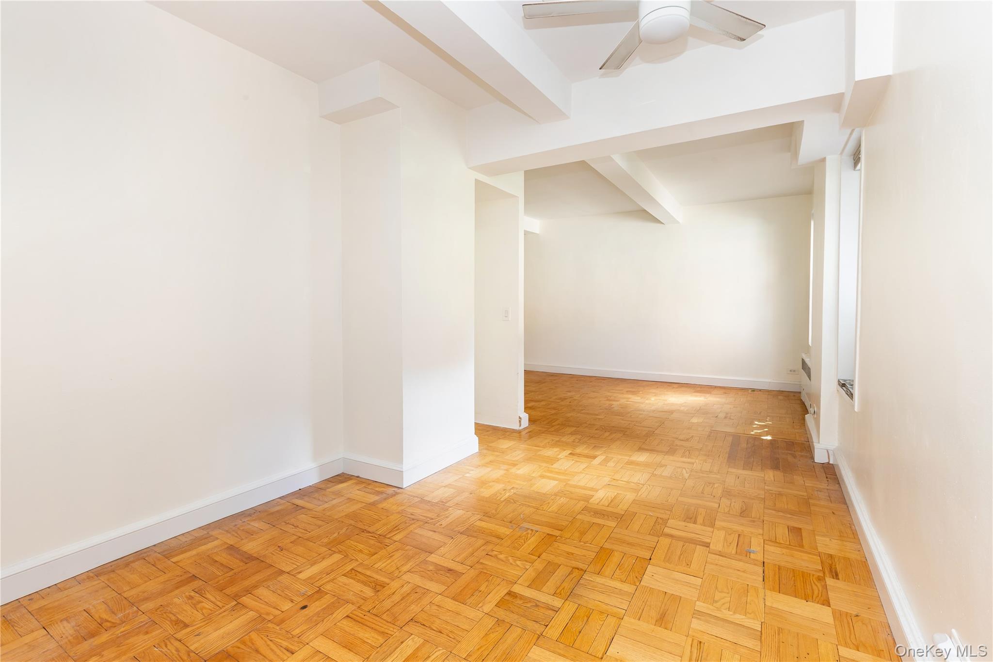 3215 Arlington Avenue 1g Property Photo 3