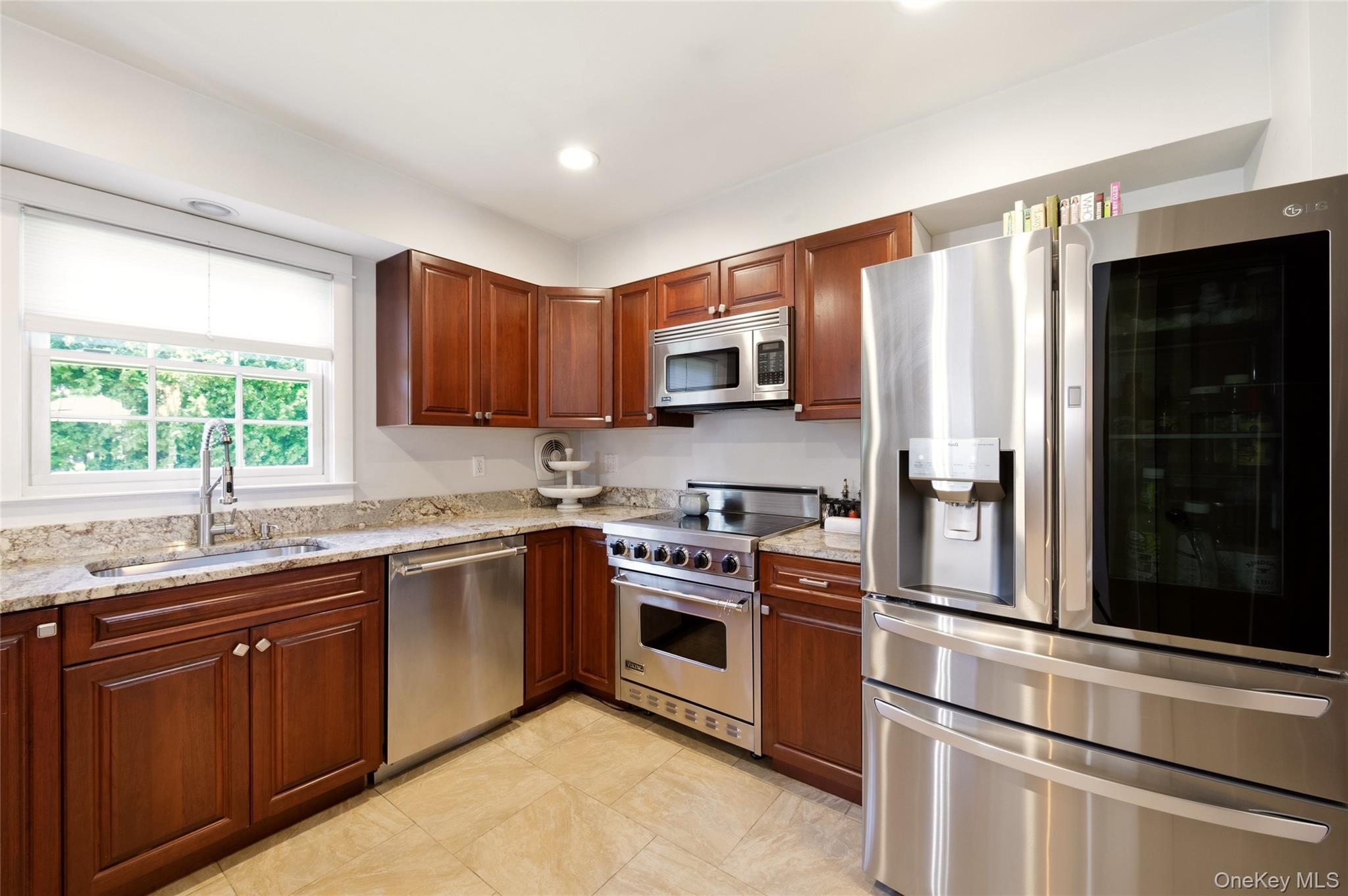 30 Cove Road Property Photo 15