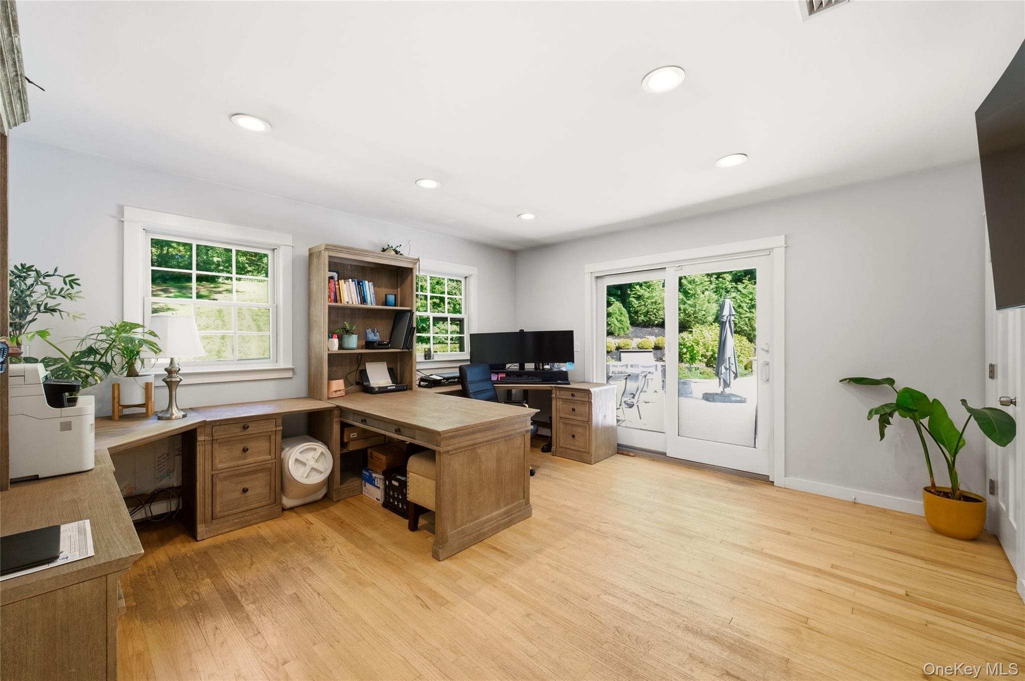 30 Cove Road Property Photo 18