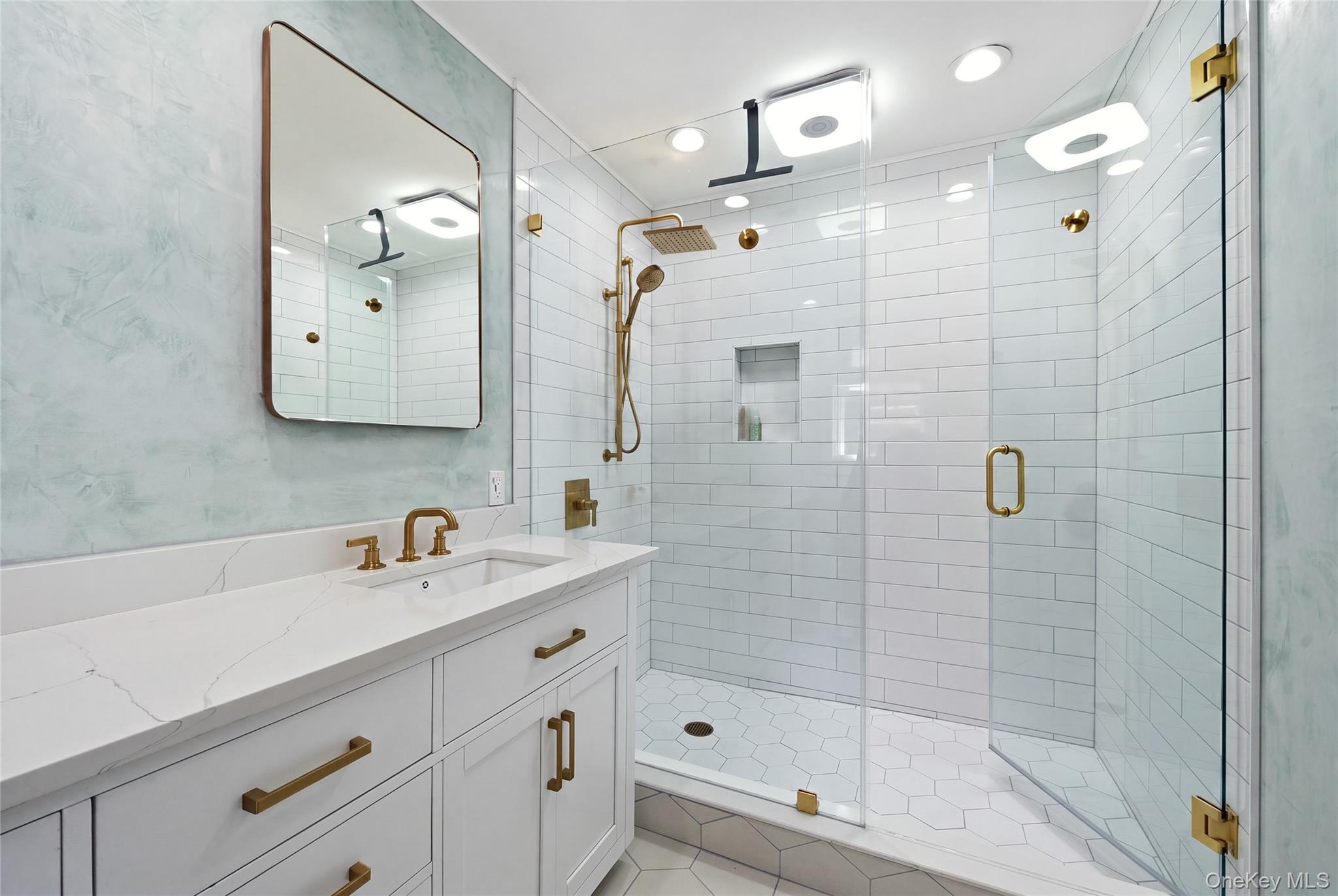 30 Cove Road Property Photo 22