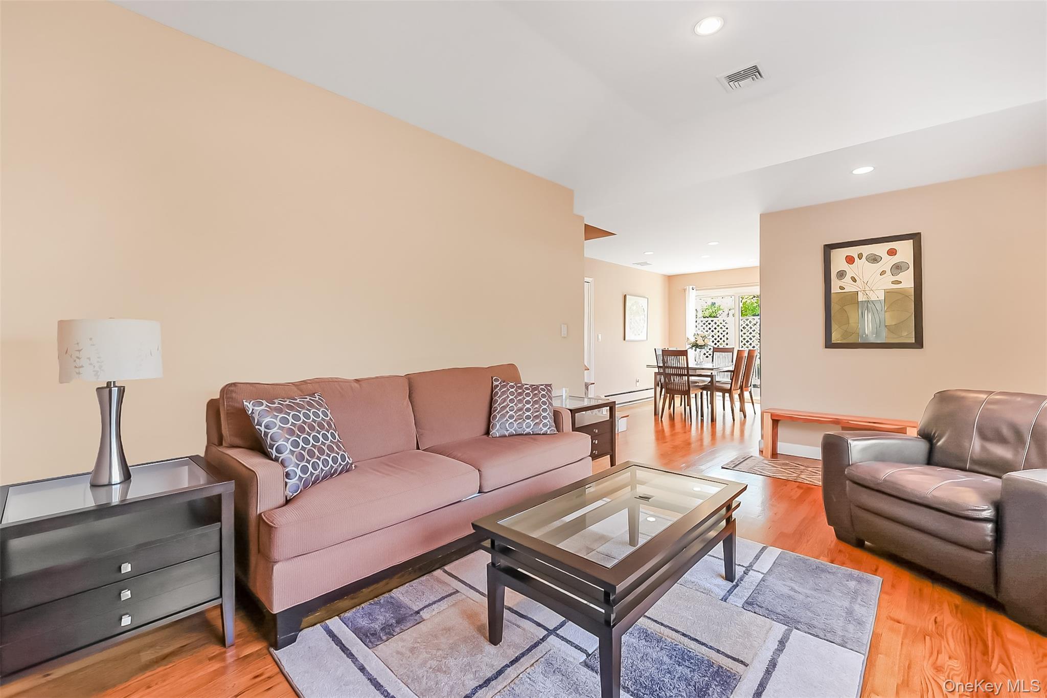 65 Graham Street Property Photo 6