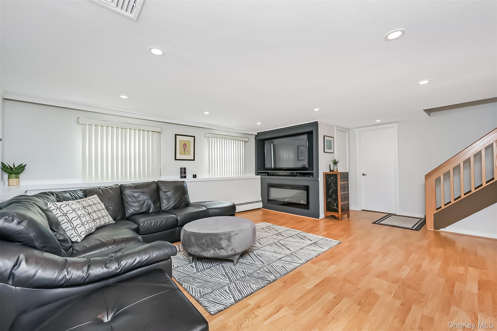 65 Graham Street Property Photo 22