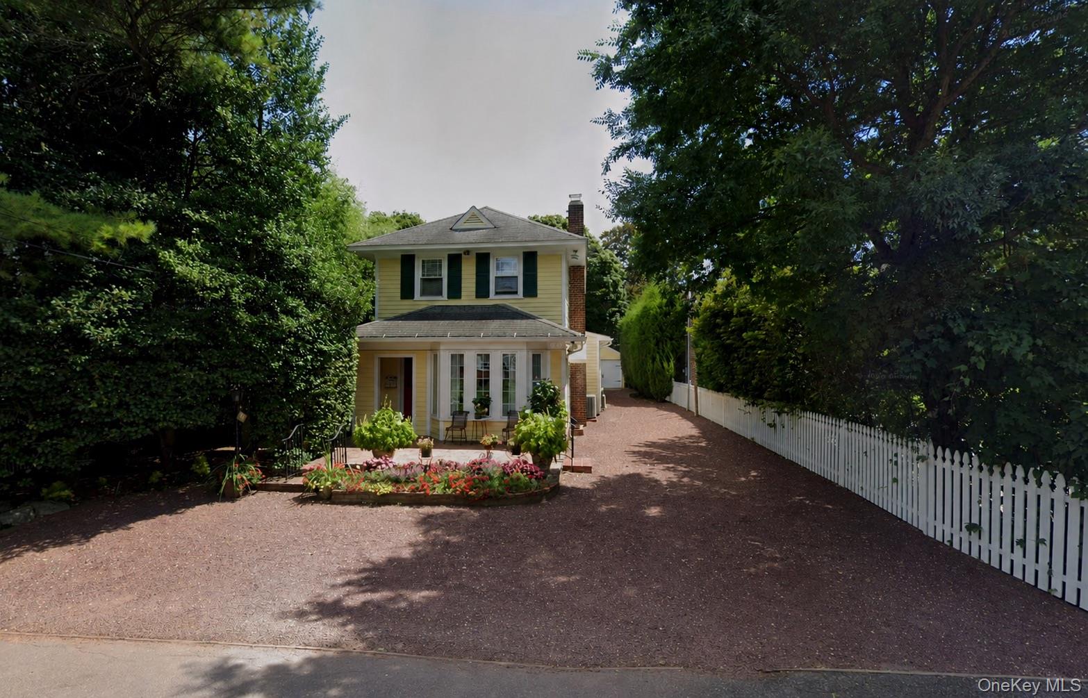 259 Pearsall Place Property Photo 1