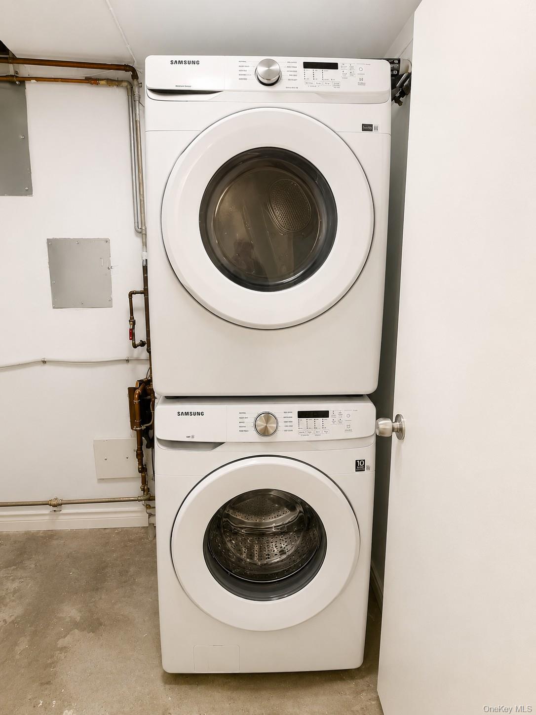 7 Pine Street Property Photo 13