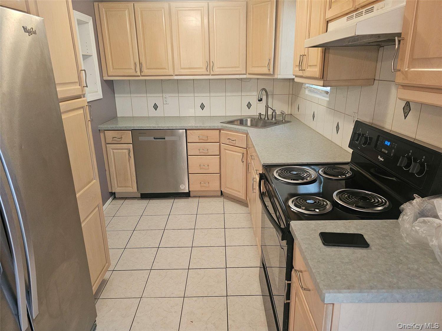 22 Chase Commons Property Photo 7