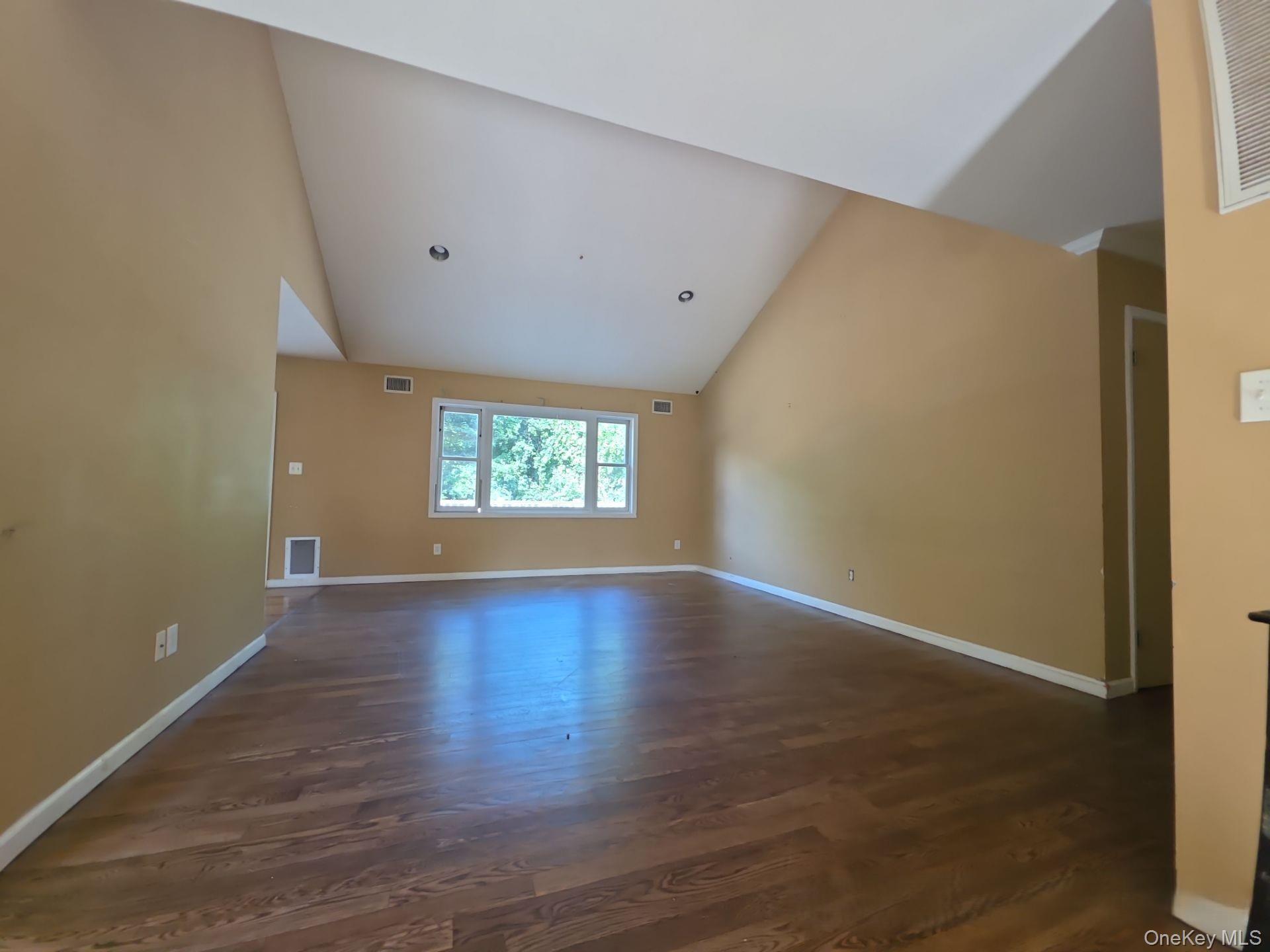 25 Butternut Drive Property Photo 2