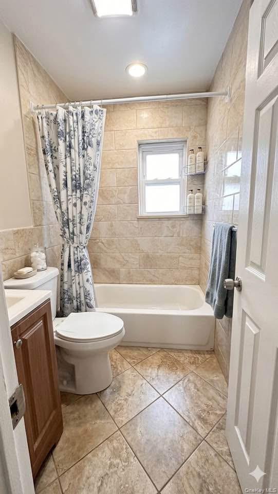 15011 Arlington Terrace Property Photo 5
