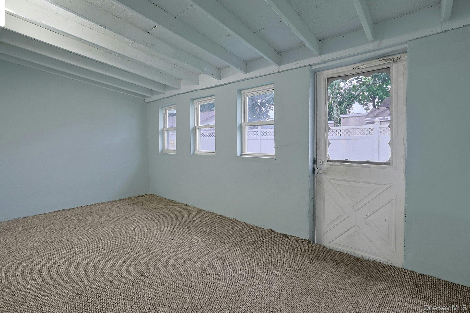 118 Grove Street Property Photo 19