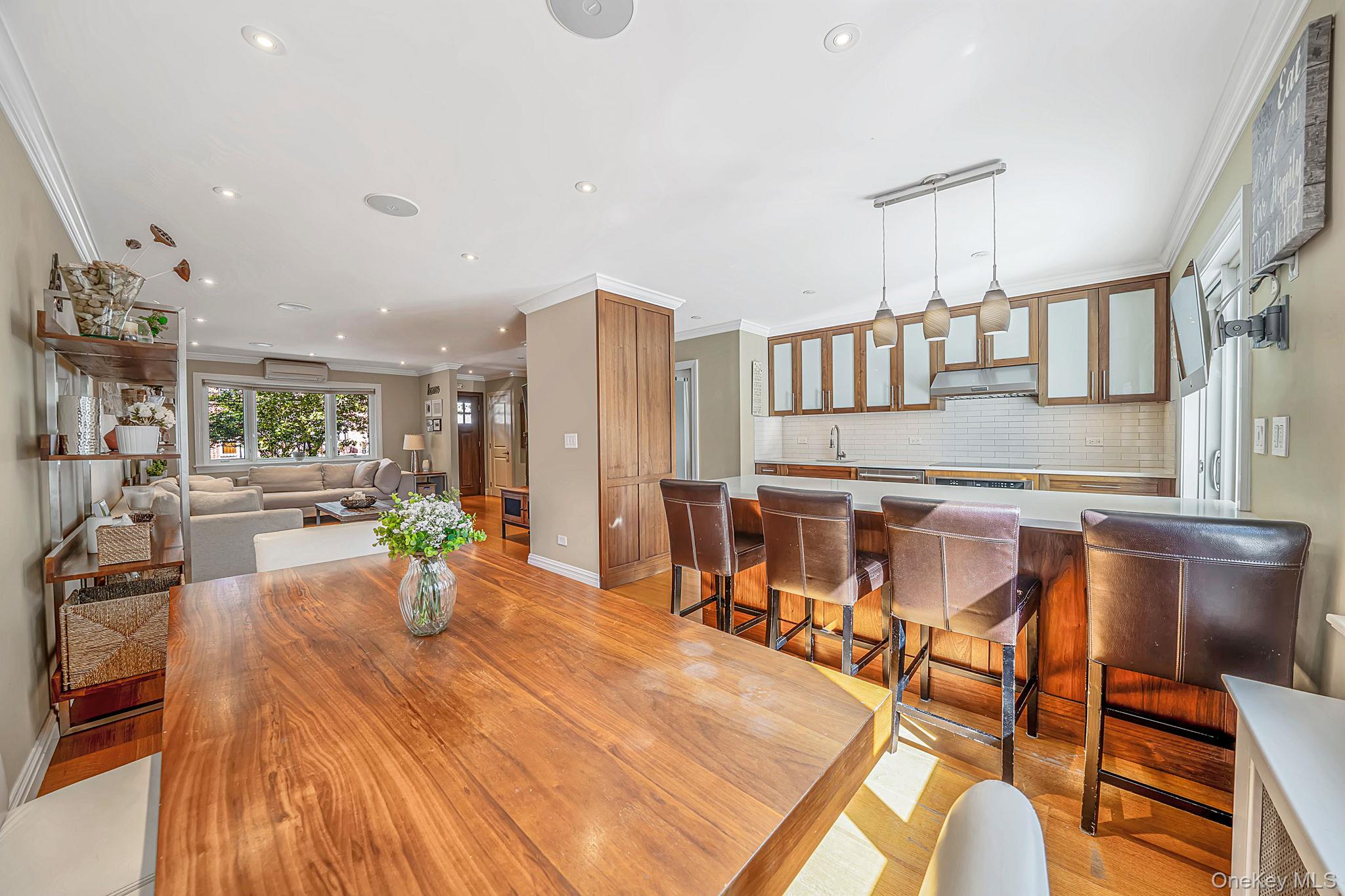 63-27 72nd Street Property Photo 8