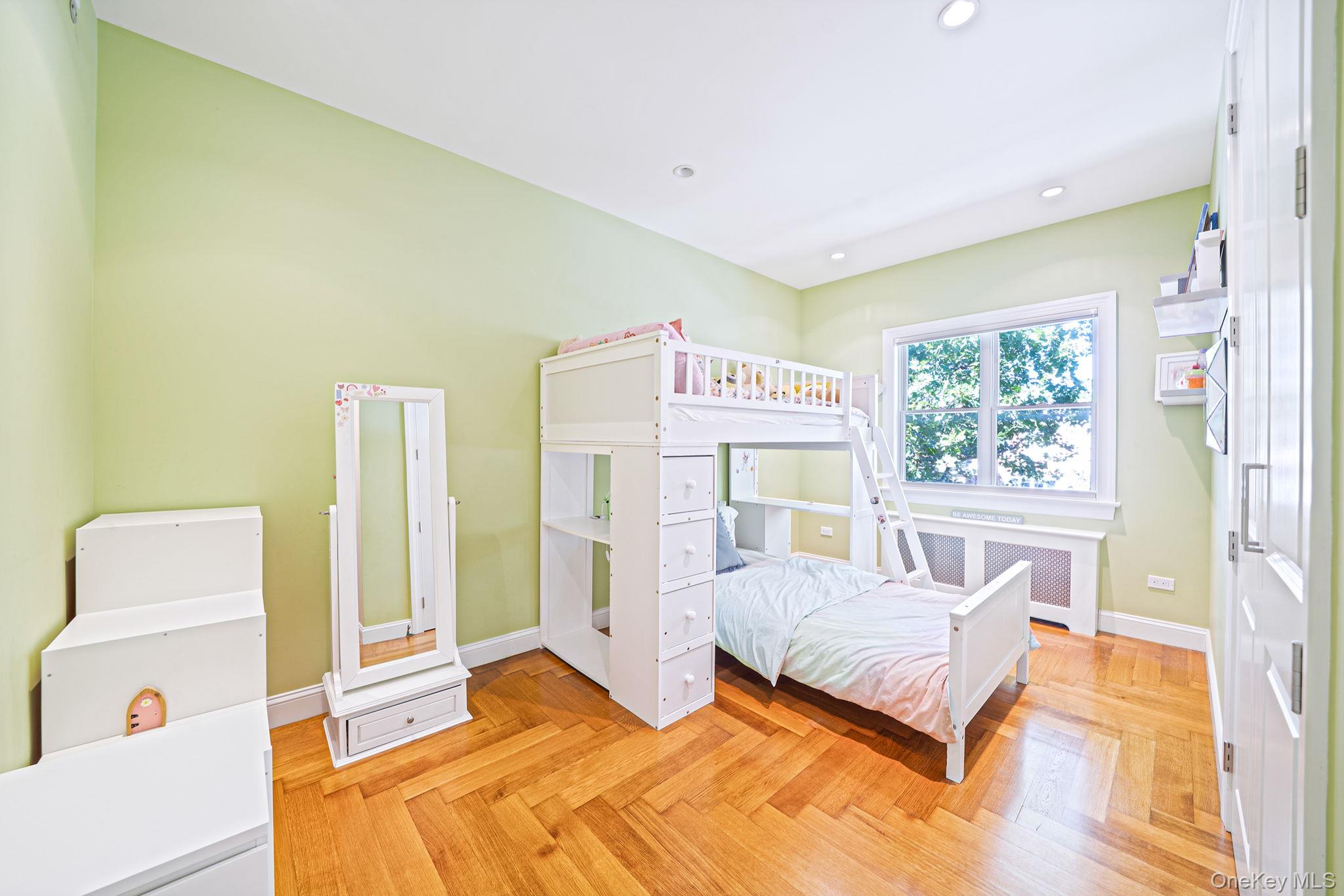 63-27 72nd Street Property Photo 16