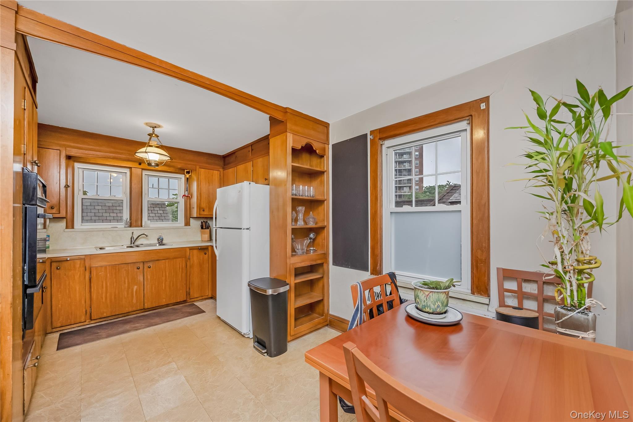 4511 220th Place Property Photo 5