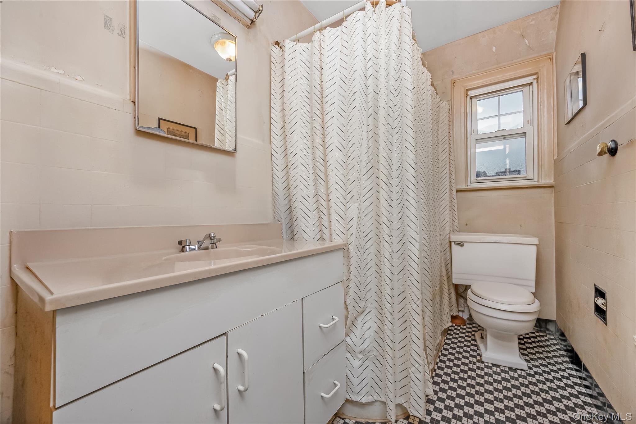 4511 220th Place Property Photo 7