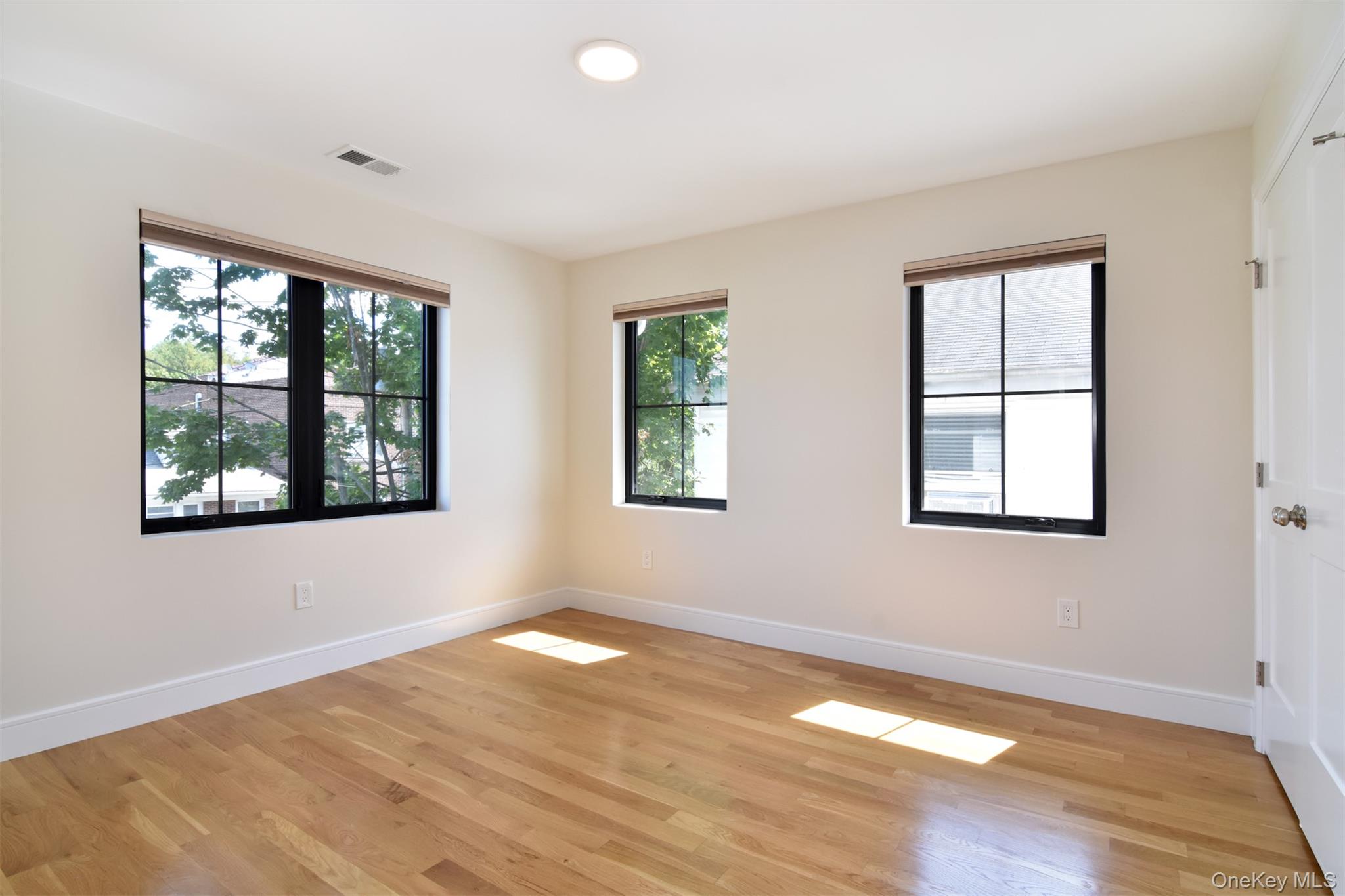 444 Sixth Avenue Property Photo 17