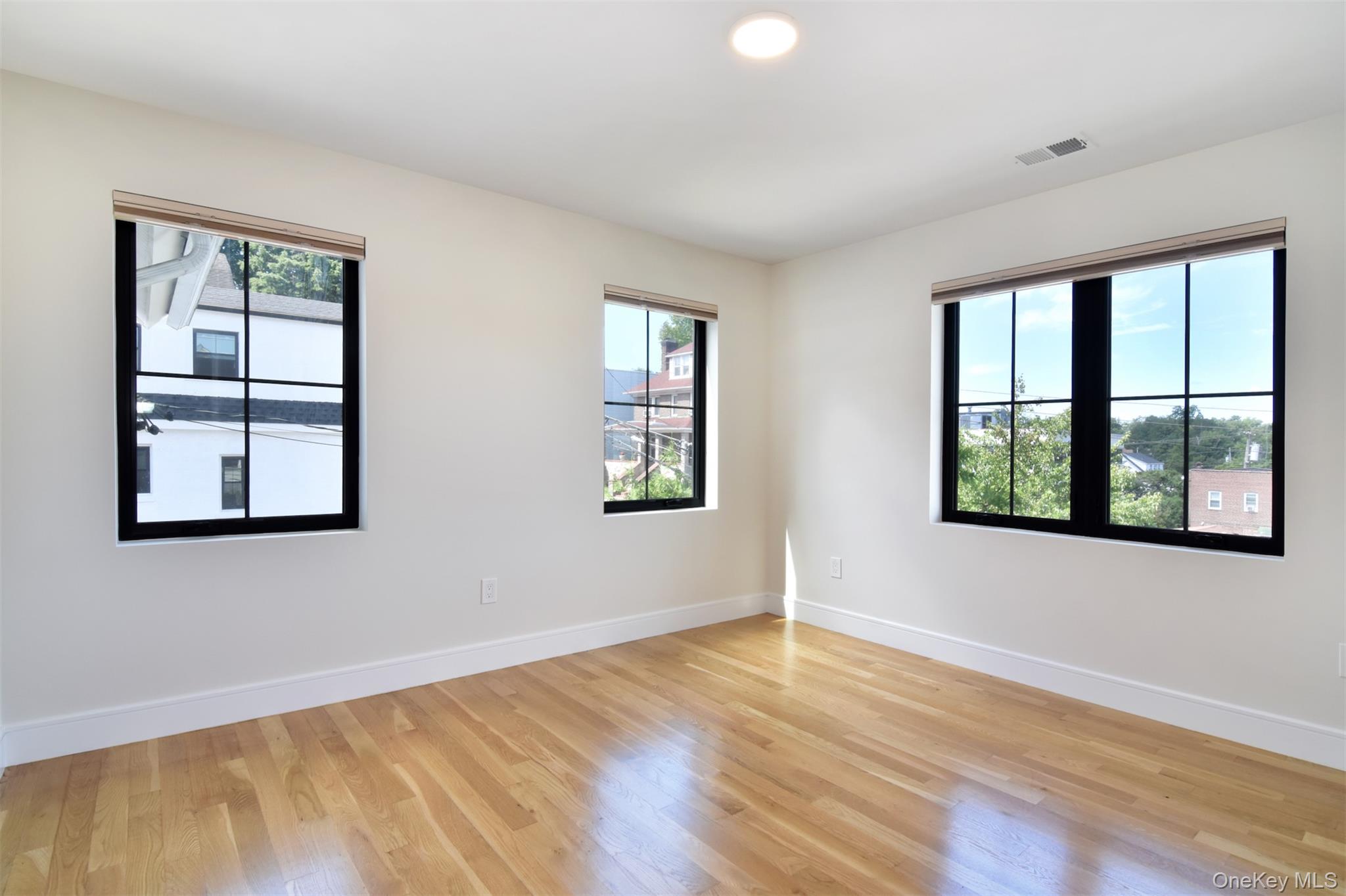 444 Sixth Avenue Property Photo 21
