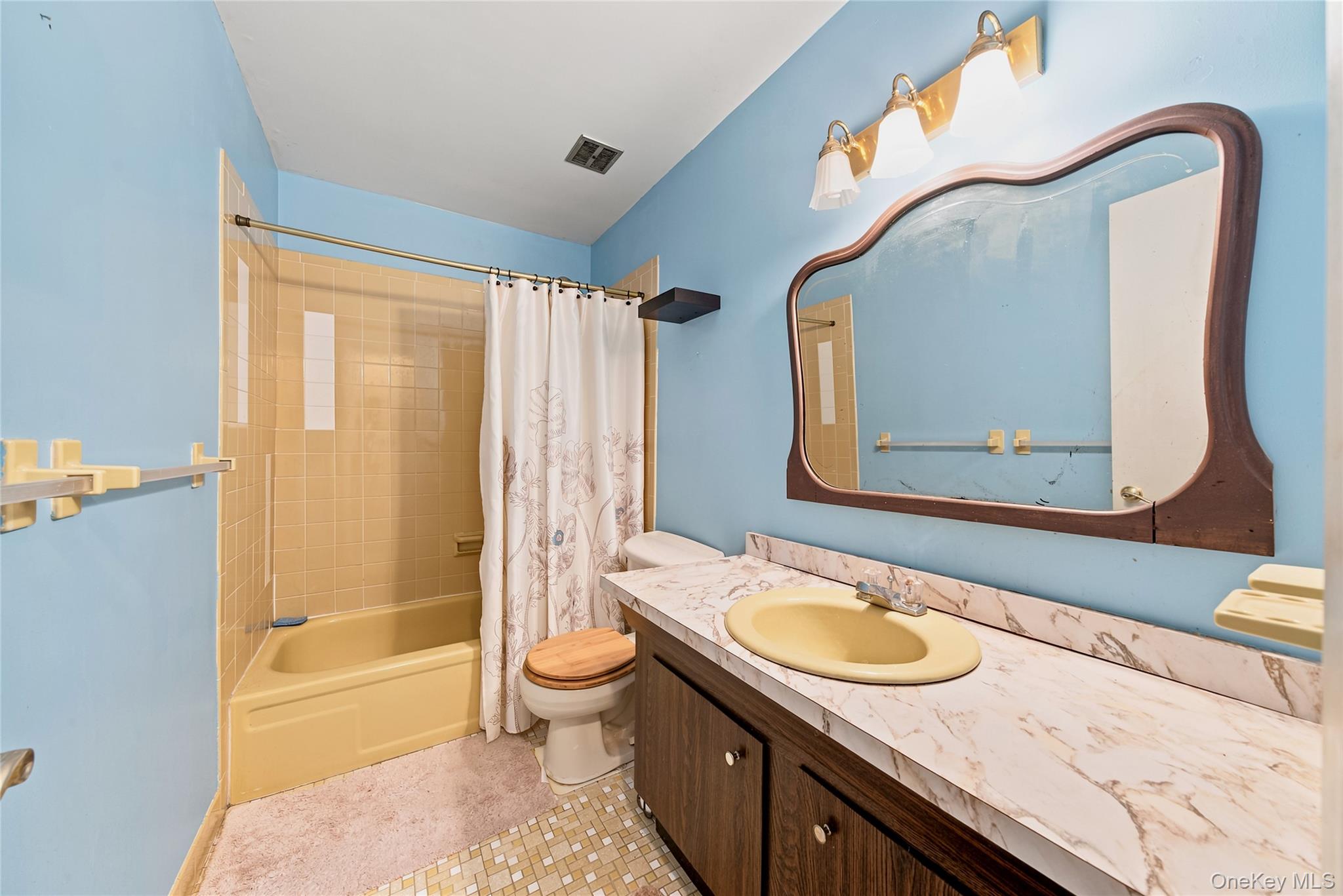 3 Dussenbury Drive Property Photo 16
