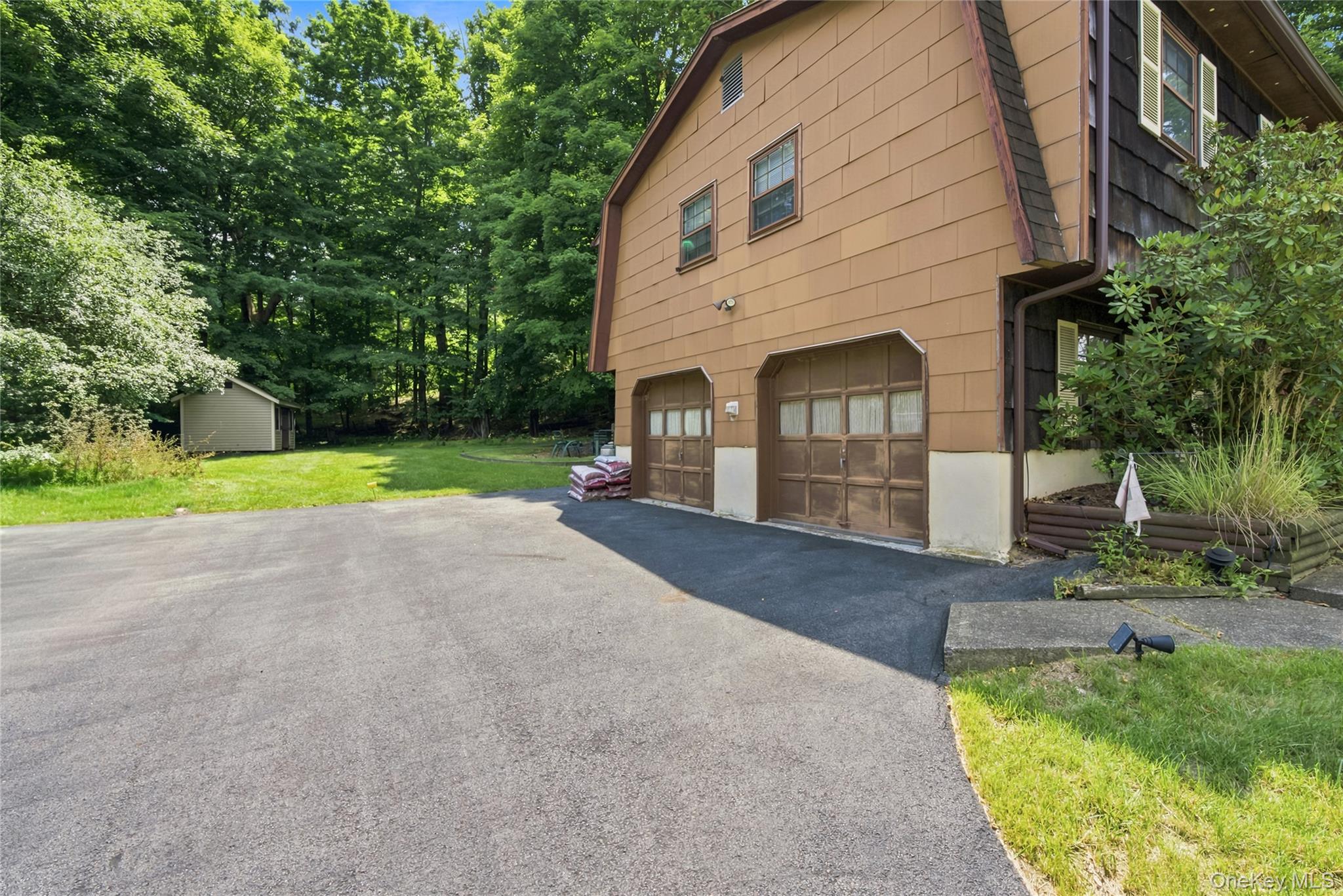 3 Dussenbury Drive Property Photo 31