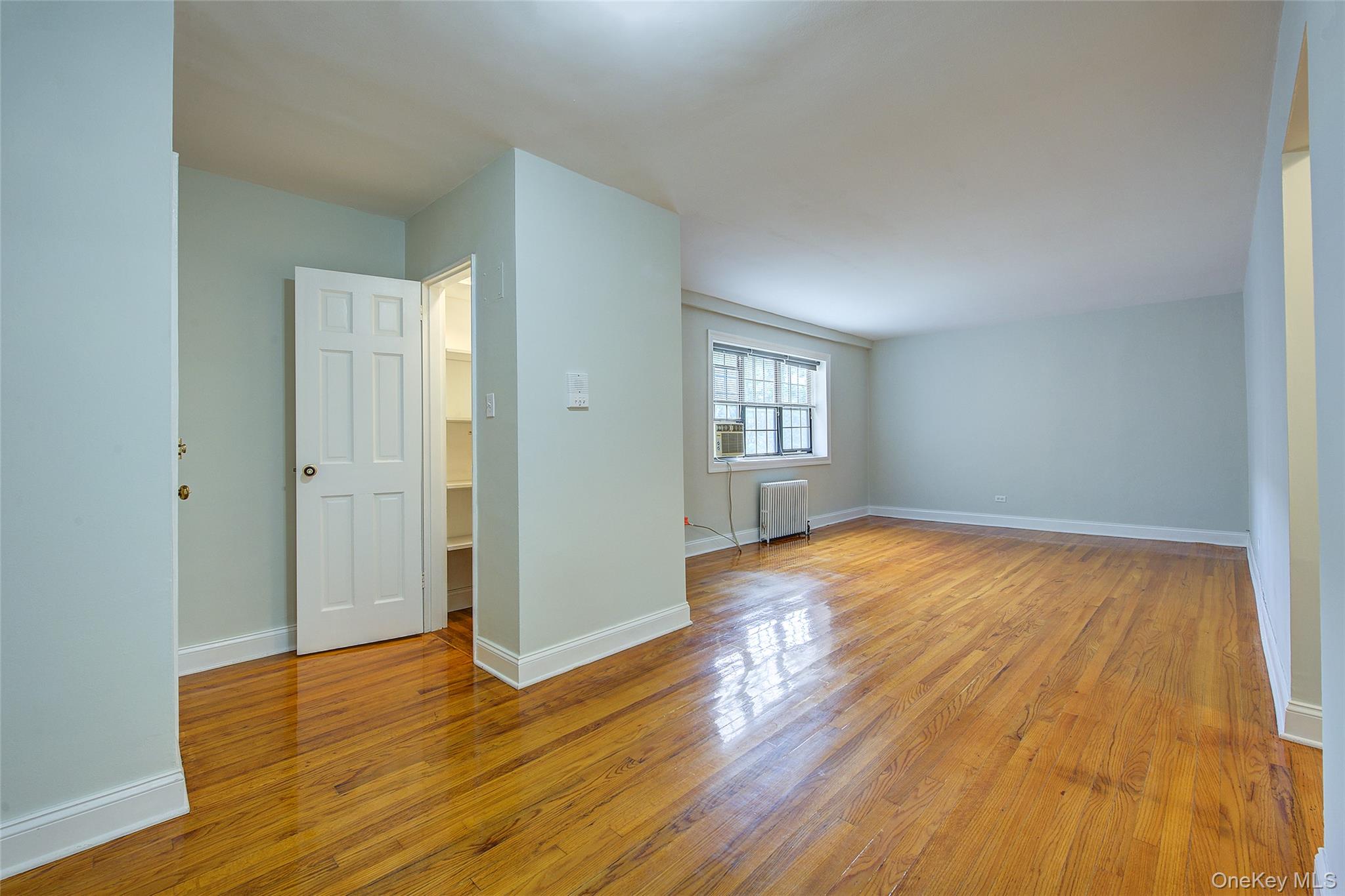 78-35 147th Street 2e Property Photo 3