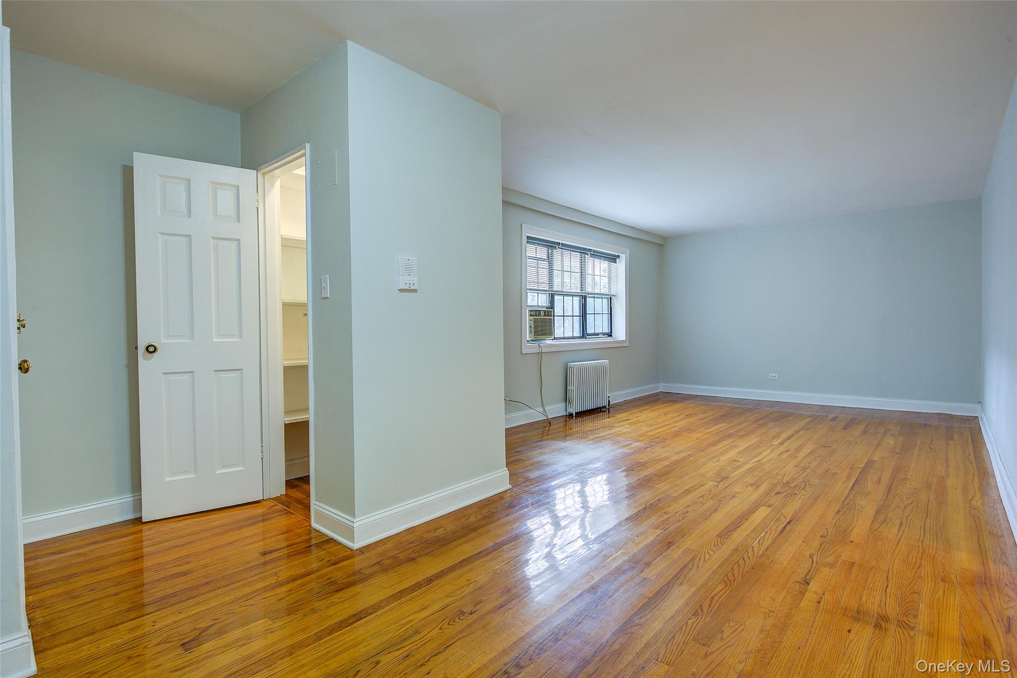 78-35 147th Street 2e Property Photo 4