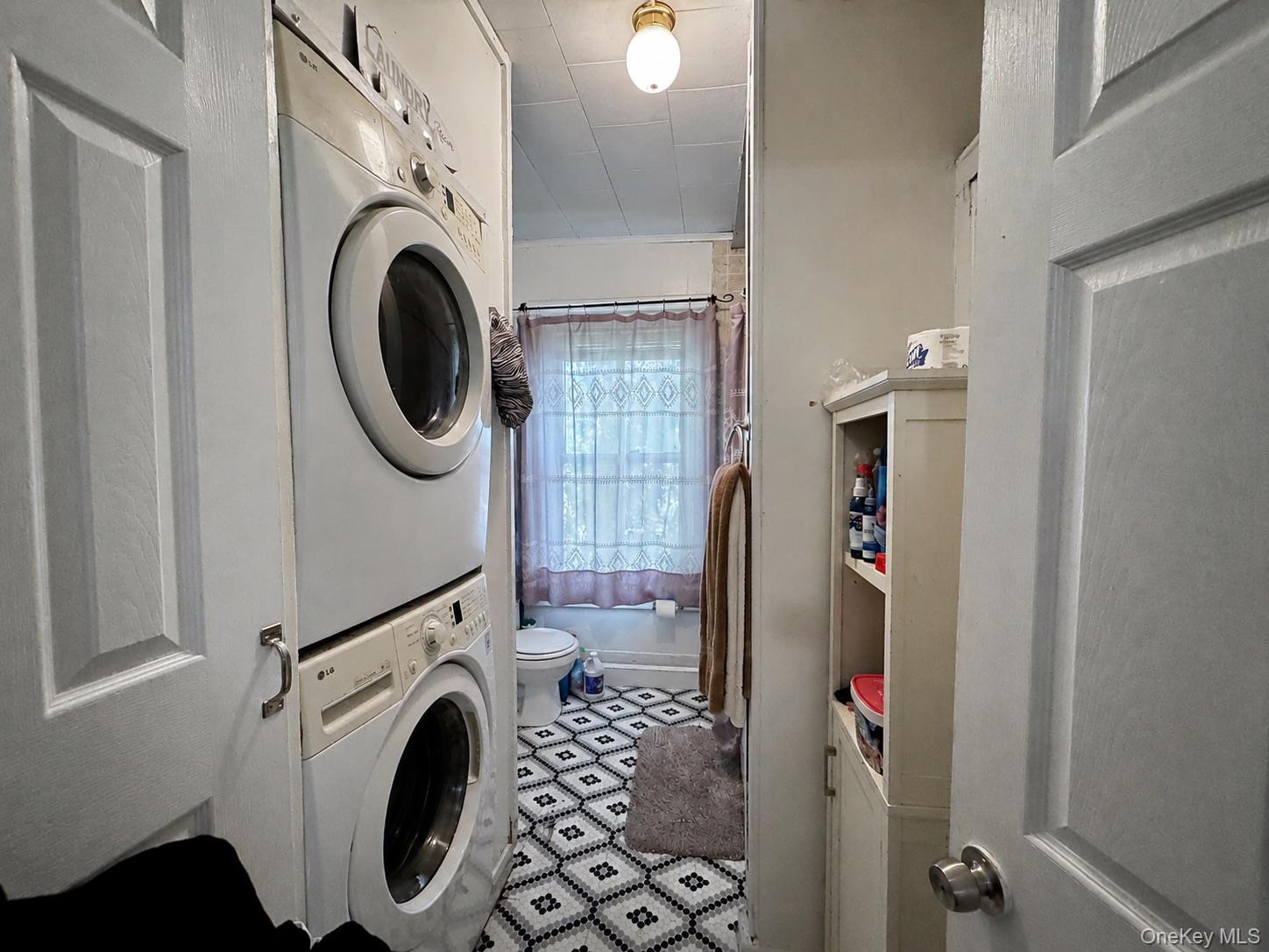38 Division Street Property Photo 8