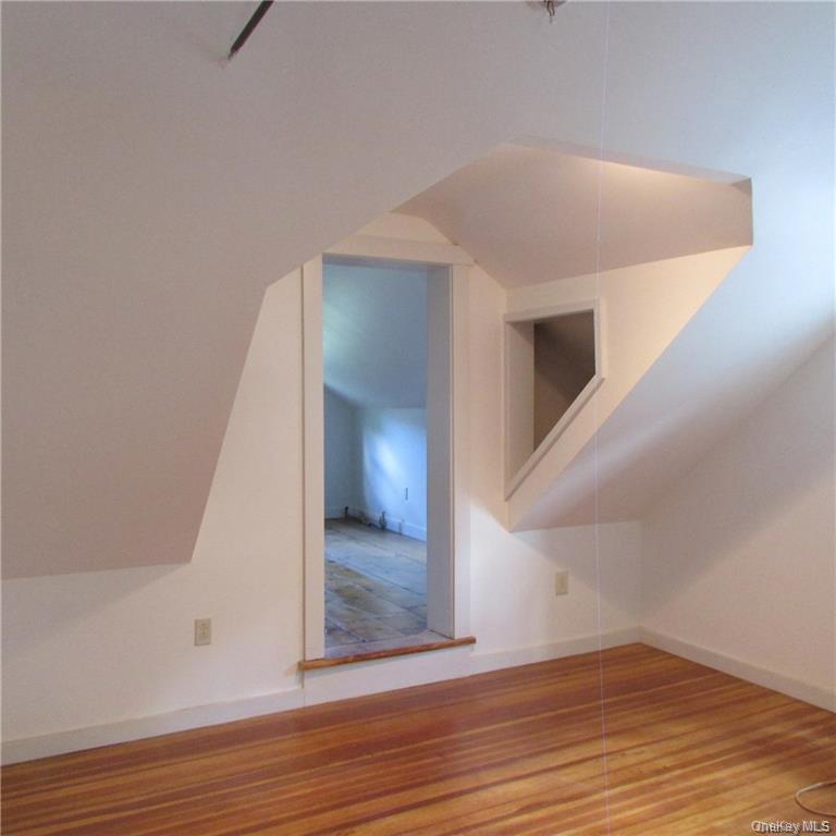 31 Upper Depew Avenue Property Photo 17